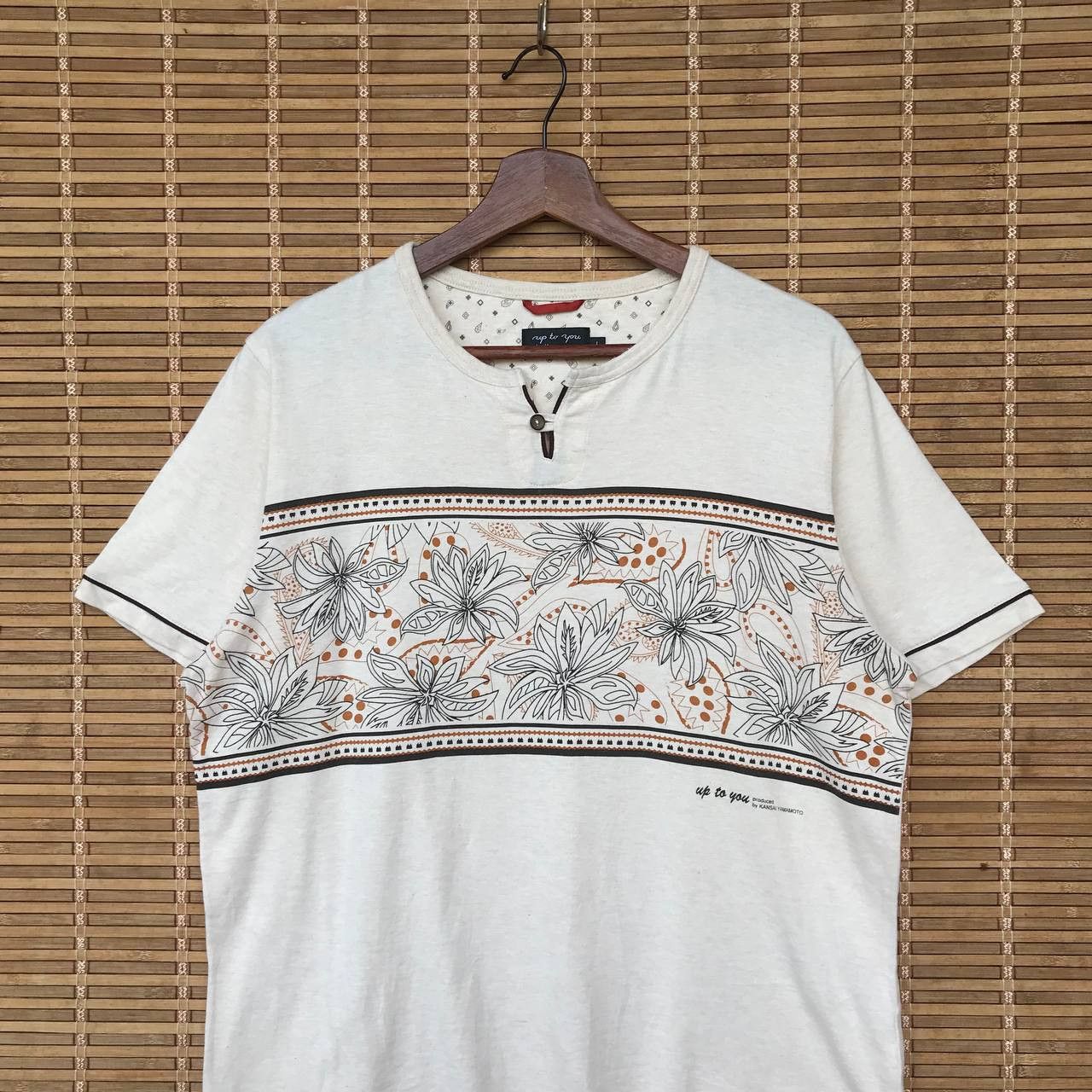 Kansai Yamamoto VINTAGE KANSAI YAMAMOTO NATIVE TSHIRT SINGLE BUTTON Size US L / EU 52-54 / 3 - 3 Thumbnail