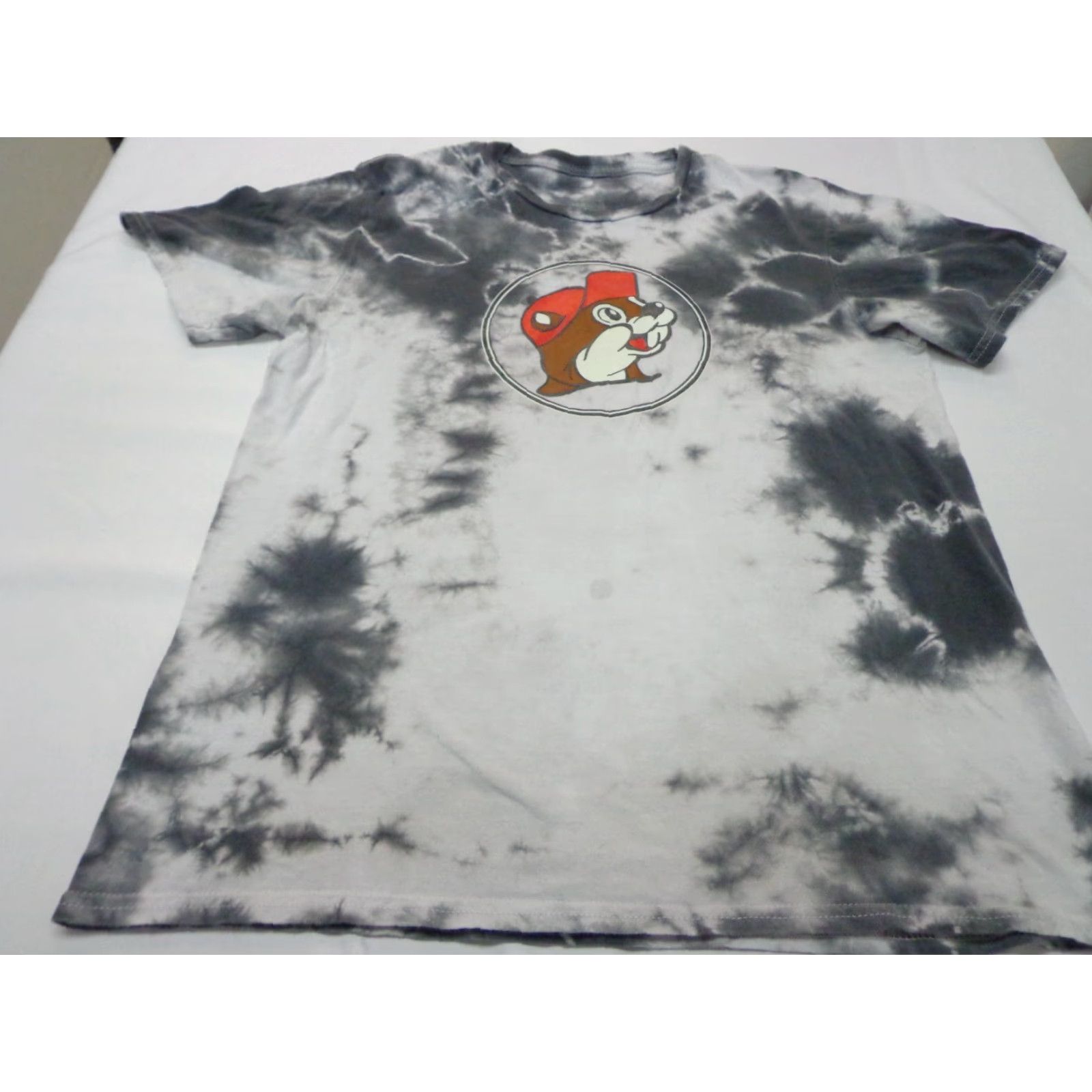 Vintage Buc-ee's T-Shirt Short Sleeve XL Black Cotton Men "Just Here for the Snacks" Tie Dye Size US XL / EU 56 / 4 - 4 Thumbnail