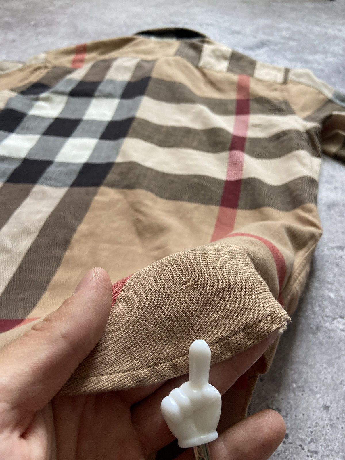 Burberry Burberry London shirt nova check Size US M / EU 48-50 / 2 - 9 Thumbnail