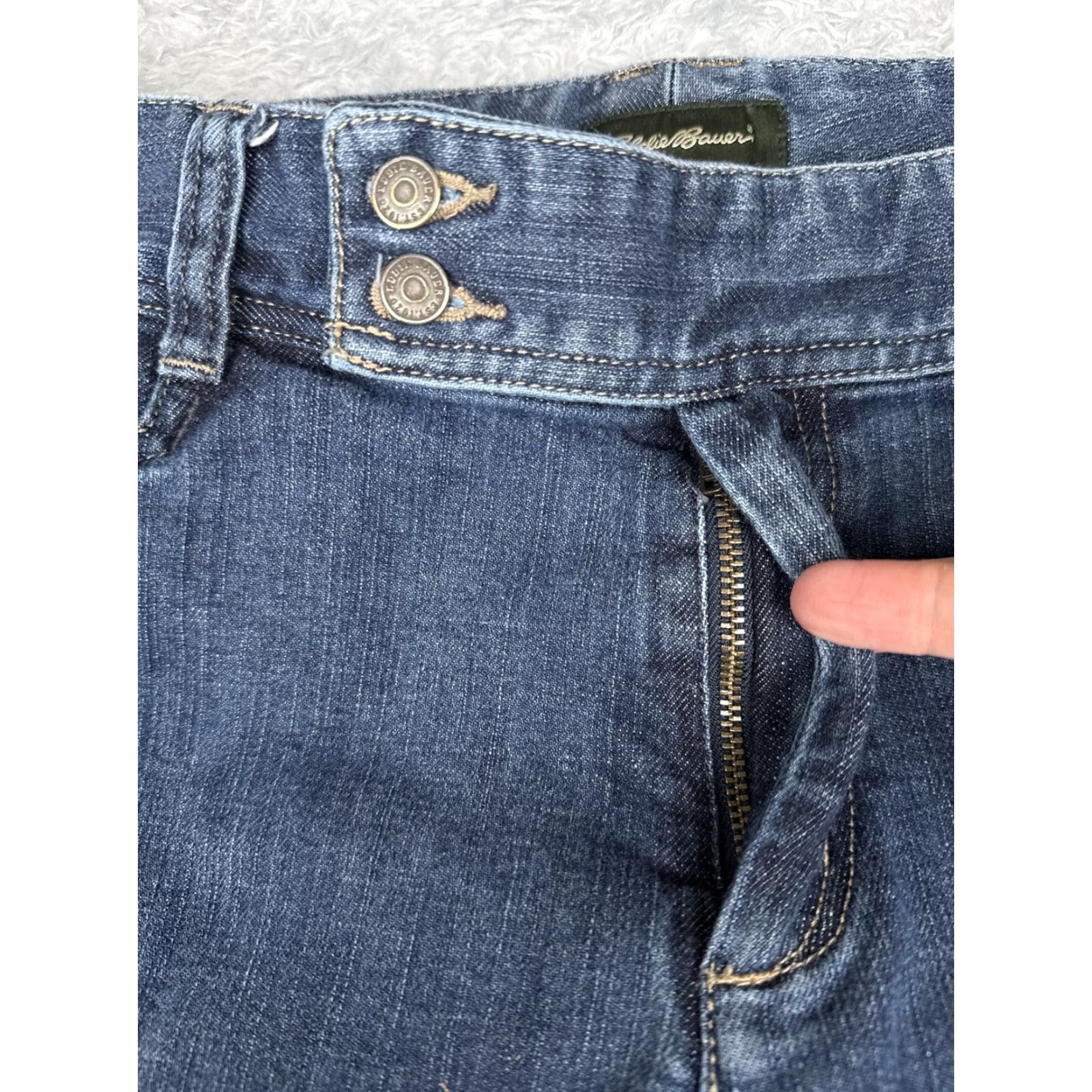 Eddie Bauer Eddie Bauer Jeans Womens 10 Blue Straight Leg Mid Rise Denim Medium Wash Casual Shirt? Size 32" / US 10 / IT 46 - 5 Thumbnail