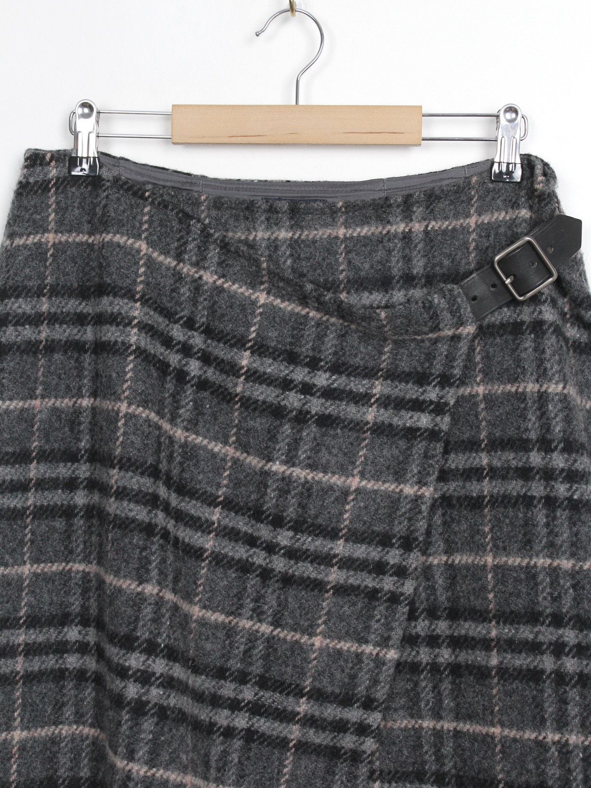 Burberry × Vintage Burberry Vintage Wool Grey Midi Skirt Size 30" / US 8 / IT 44 - 3 Thumbnail