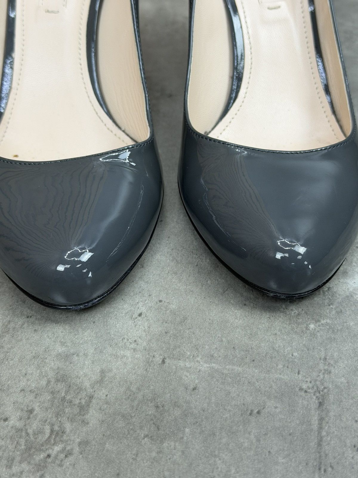 Prada Prada Gray Patent Leather Pumps Heels Size 37 1/2 Size US 7.5 / IT 37.5 - 4 Thumbnail