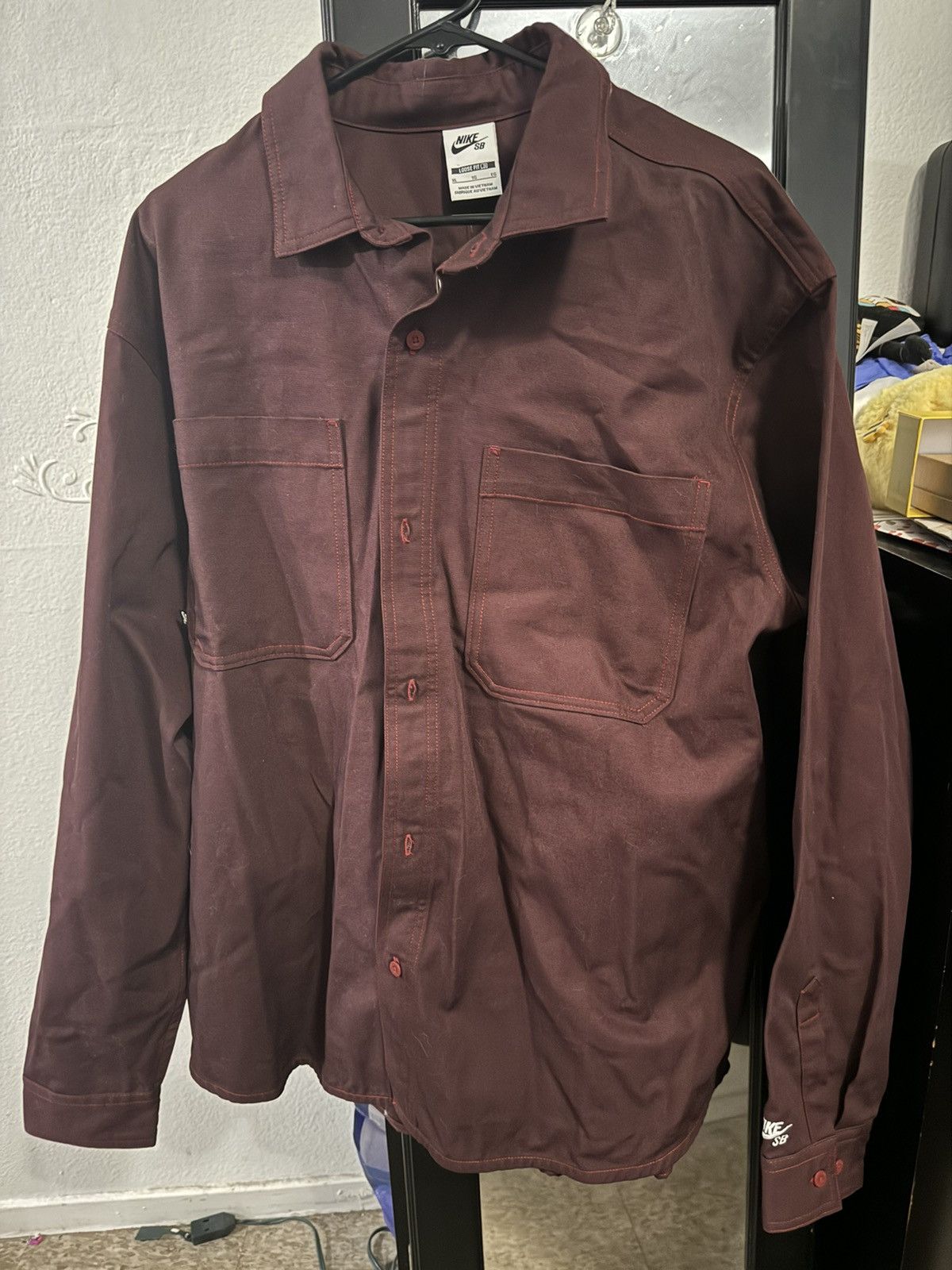 Nike SB Nike Sb Burgundy Long Sleeve Shirt Jacket Size US XL / EU 56 / 4 - 4 Thumbnail