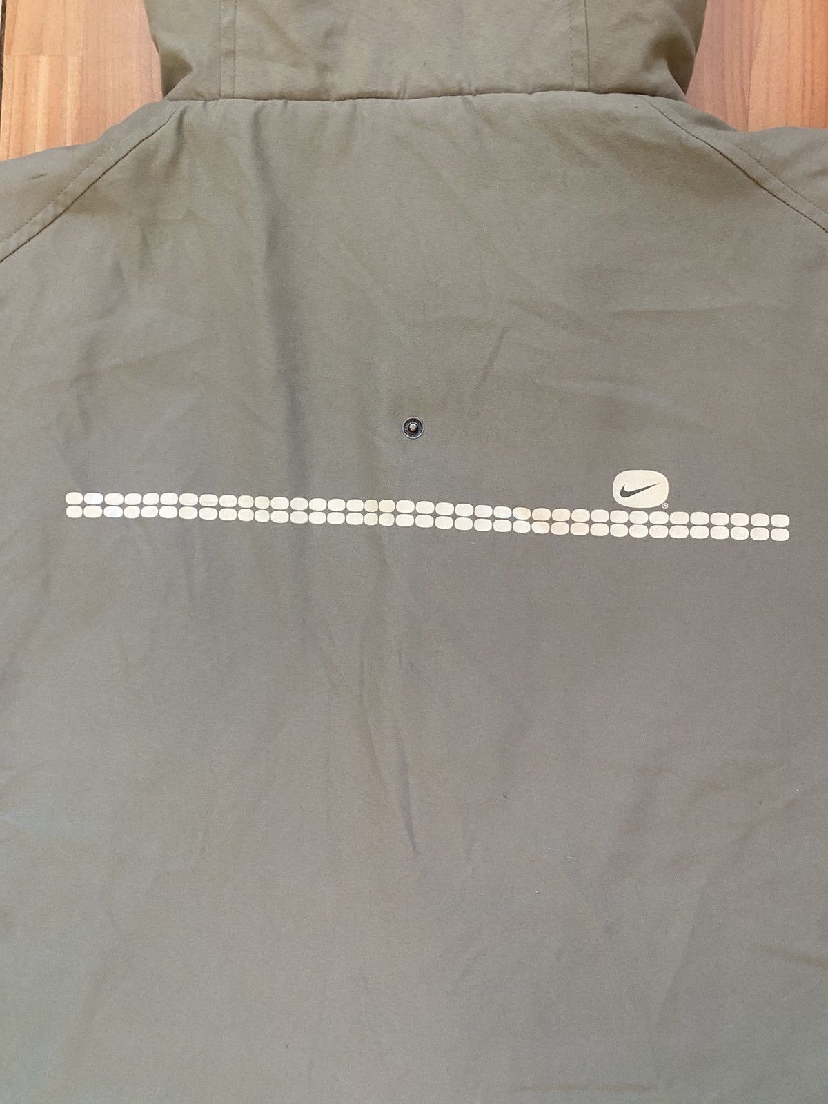 Nike Early 00's NIKE Classic Grey Mini Logo Puffer Jacket Size US L / EU 52-54 / 3 - 11 Thumbnail