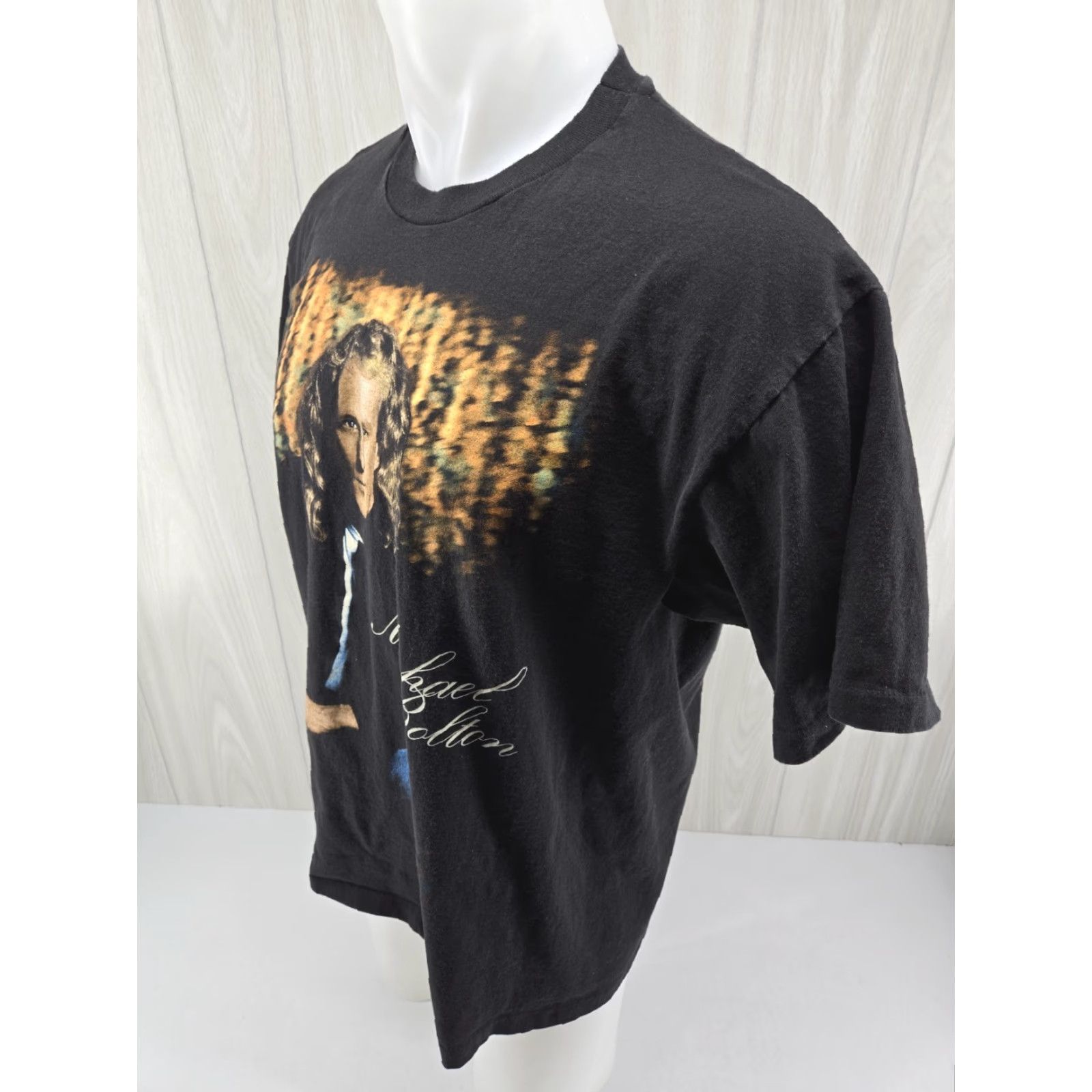 Hanes VINTAGE Hanes T-Shirt Michael Bolton 1994 World Tour 90s Shirt XL Black Short Sleeve Mens Size US XL / EU 56 / 4 - 5 Thumbnail