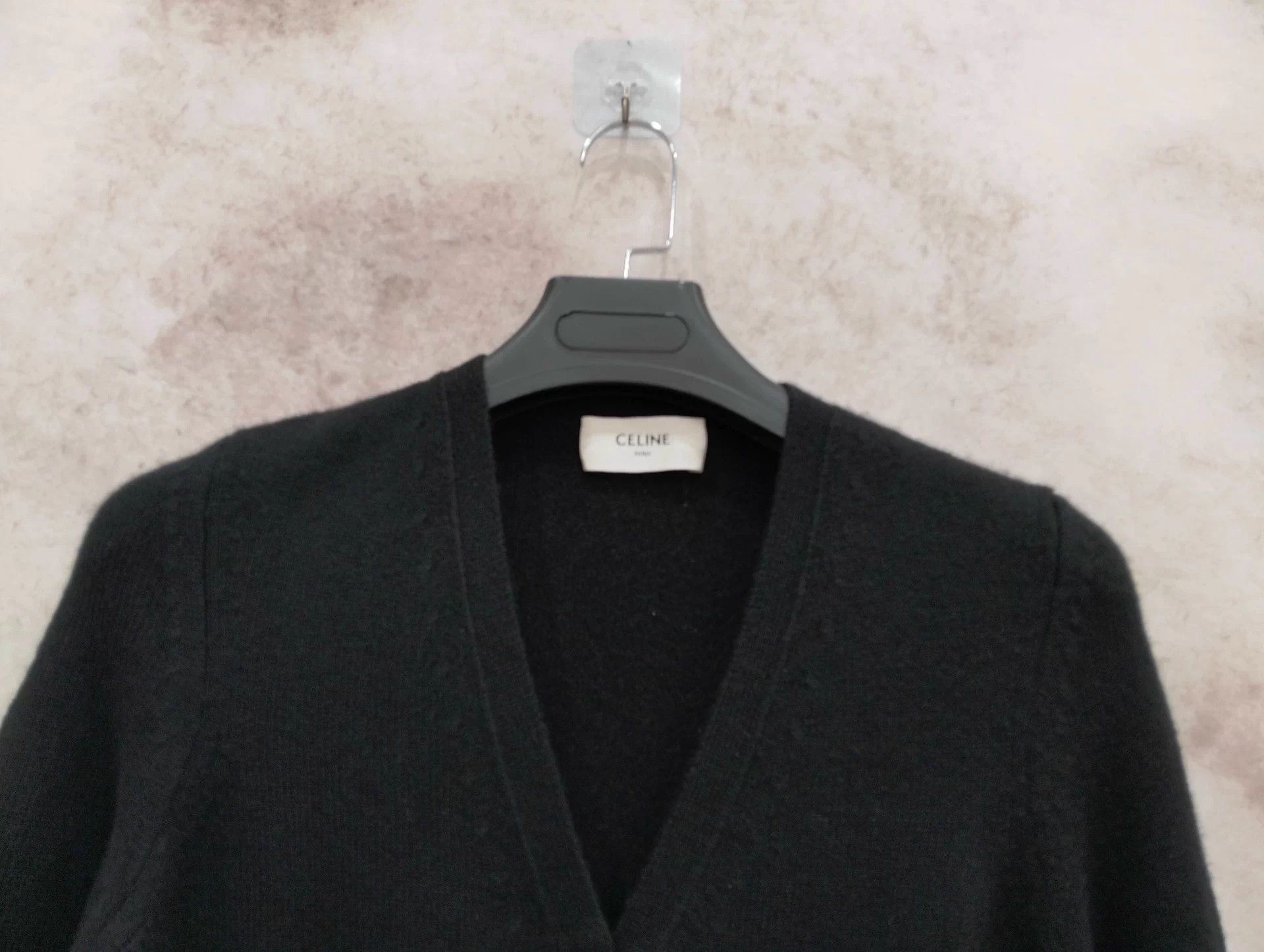 Celine Celine Cashmere V-neck Single-breasted Cardigan XS 95 New Size XS / US 0-2 / IT 36-38 - 3 Thumbnail