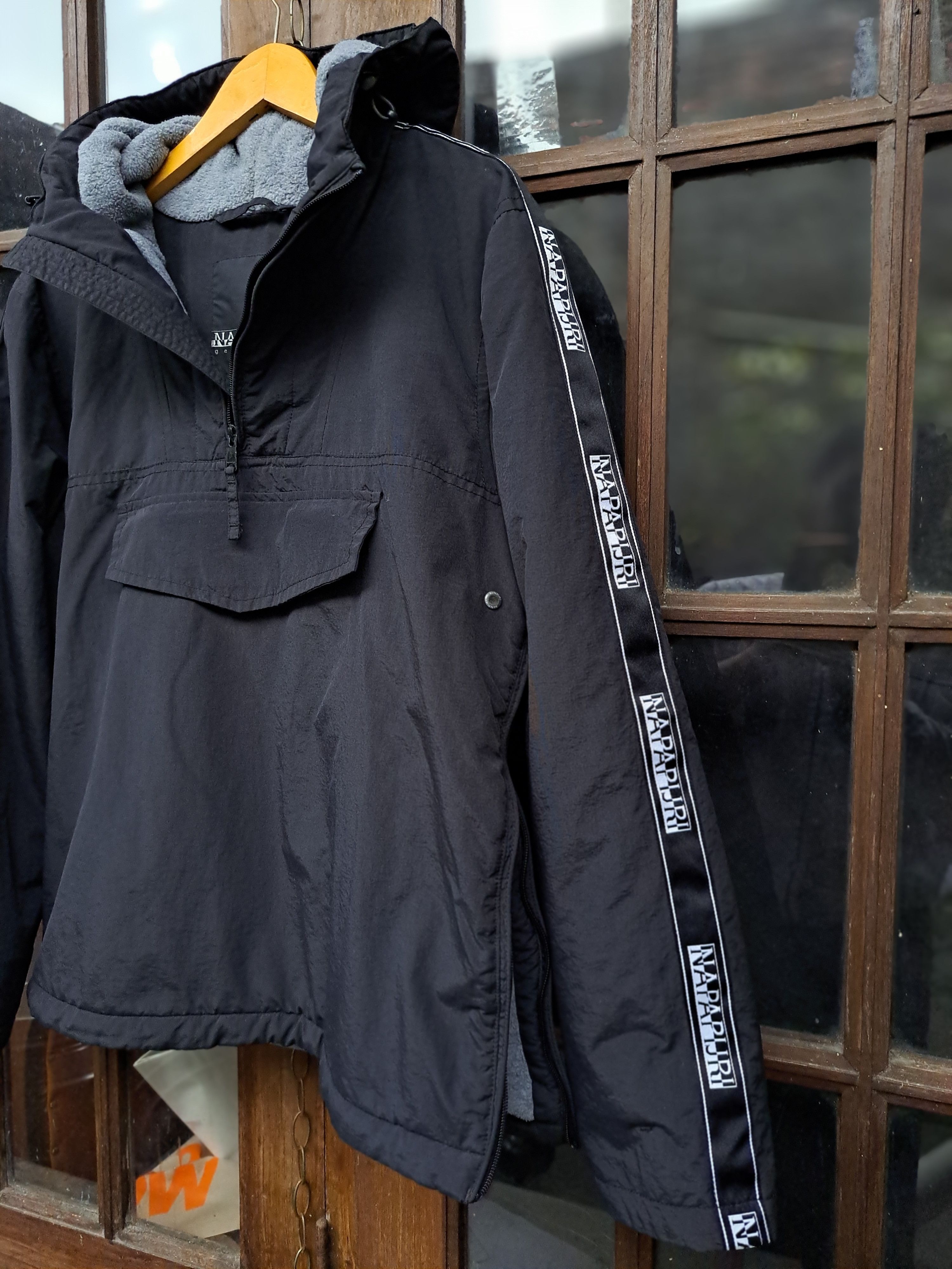 Napapijri NAPAPIJRI Rainforest Tape Jacket Anorak Fleece Lining Mens L Size US L / EU 52-54 / 3 - 2 Thumbnail