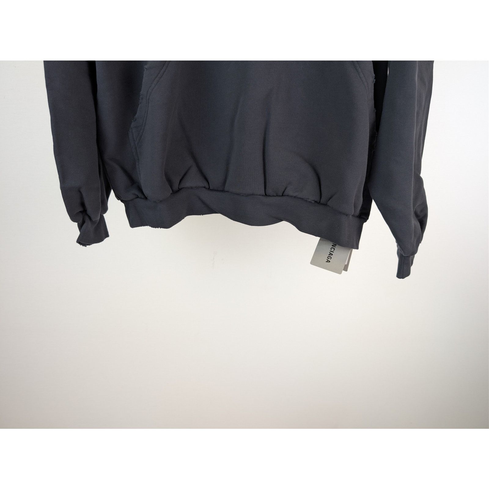 Balenciaga o1rshd1 Round Hoodie 1569 Be Kind Medium Molleton in Black Size US S / EU 44-46 / 1 - 4 Thumbnail