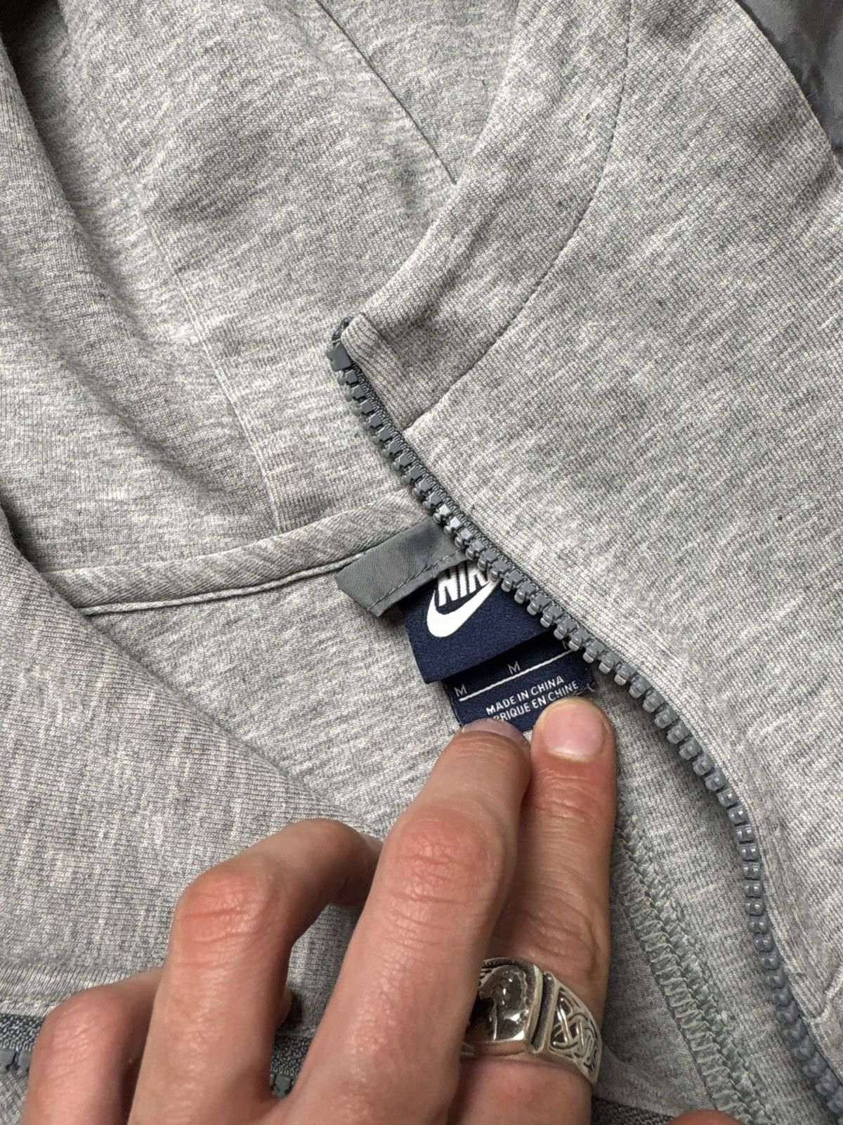 Nike Vintage Nike Nylon Zip Hoodie Size US M / EU 48-50 / 2 - 6 Thumbnail
