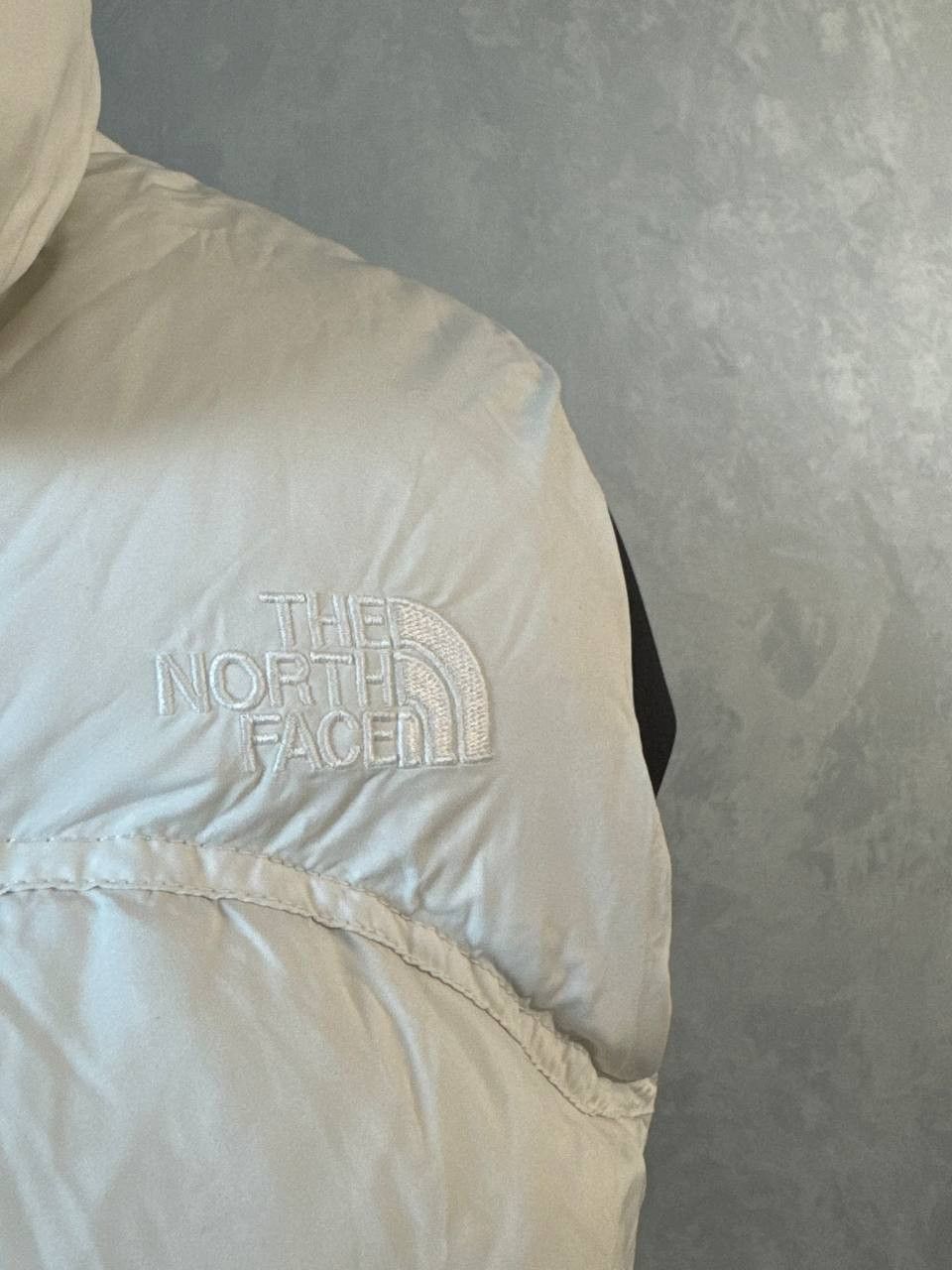 The North Face Vintage The North Face Puffer Vest 700 White Size S Size S / US 4 / IT 40 - 8 Thumbnail