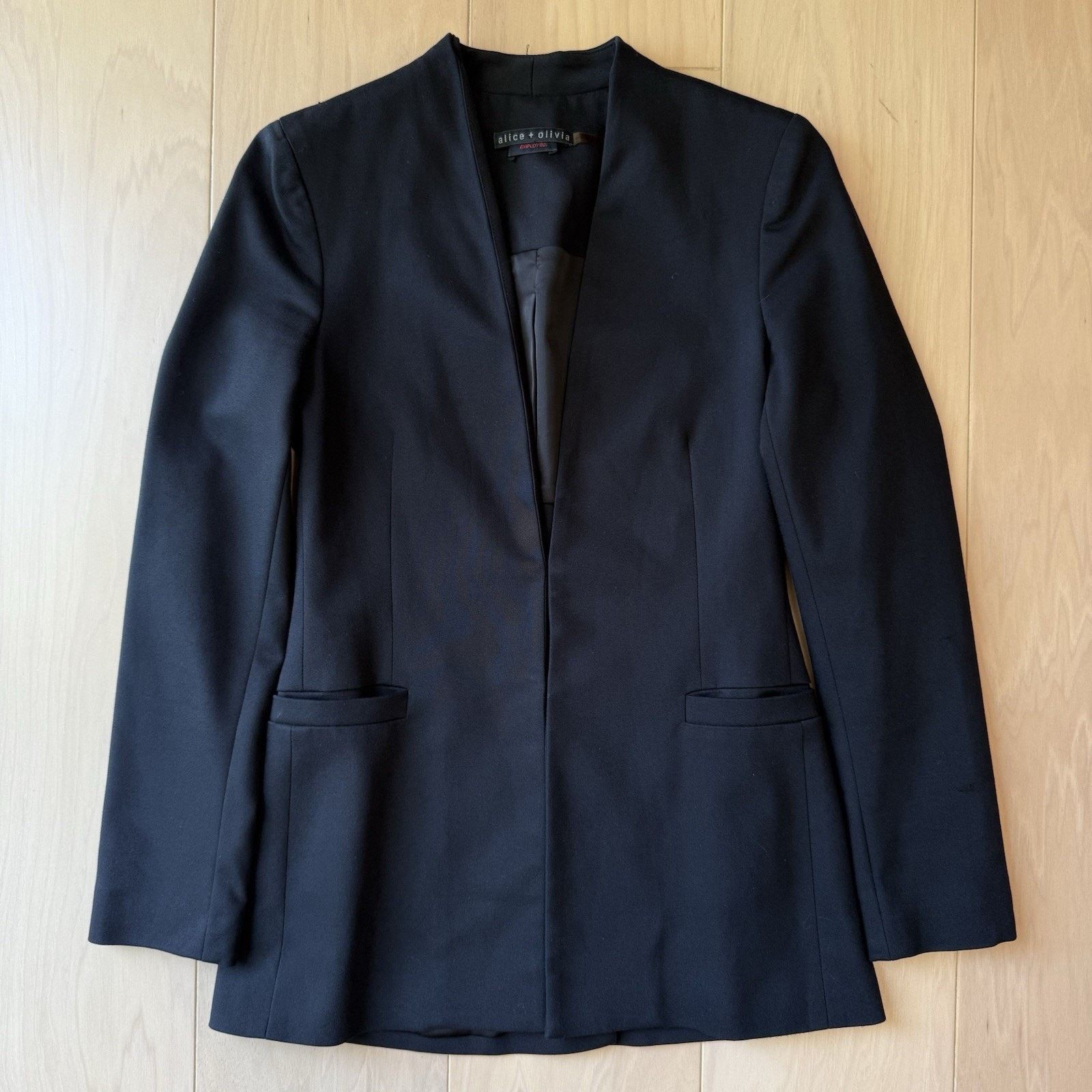 Alice + Olivia Alice Olivia Blazer Women's 2 Designer Bergdorf Goodman Size XS / US 0-2 / IT 36-38 - 2 Thumbnail