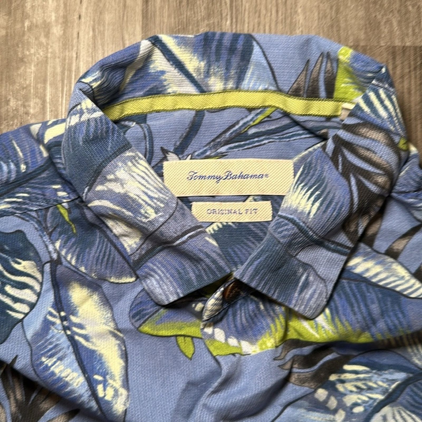 Tommy Bahama Tommy Bahama Original Fit Hawaiian Silk Short Sleeve - Large Size US L / EU 52-54 / 3 - 7 Thumbnail