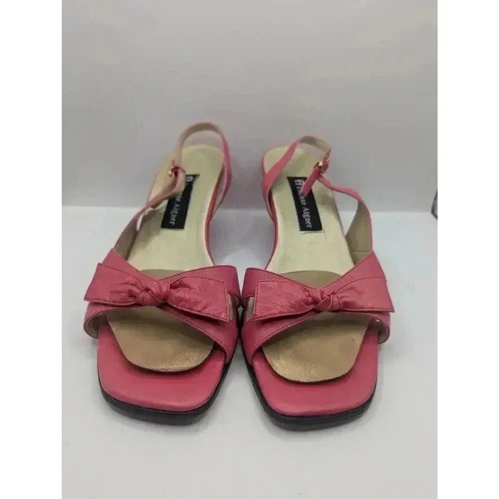 Etienne Aigner Vintage Etienne Aigner Pink Slingback Heels 7.5 Size US 7.5 / IT 37.5 - 2 Thumbnail