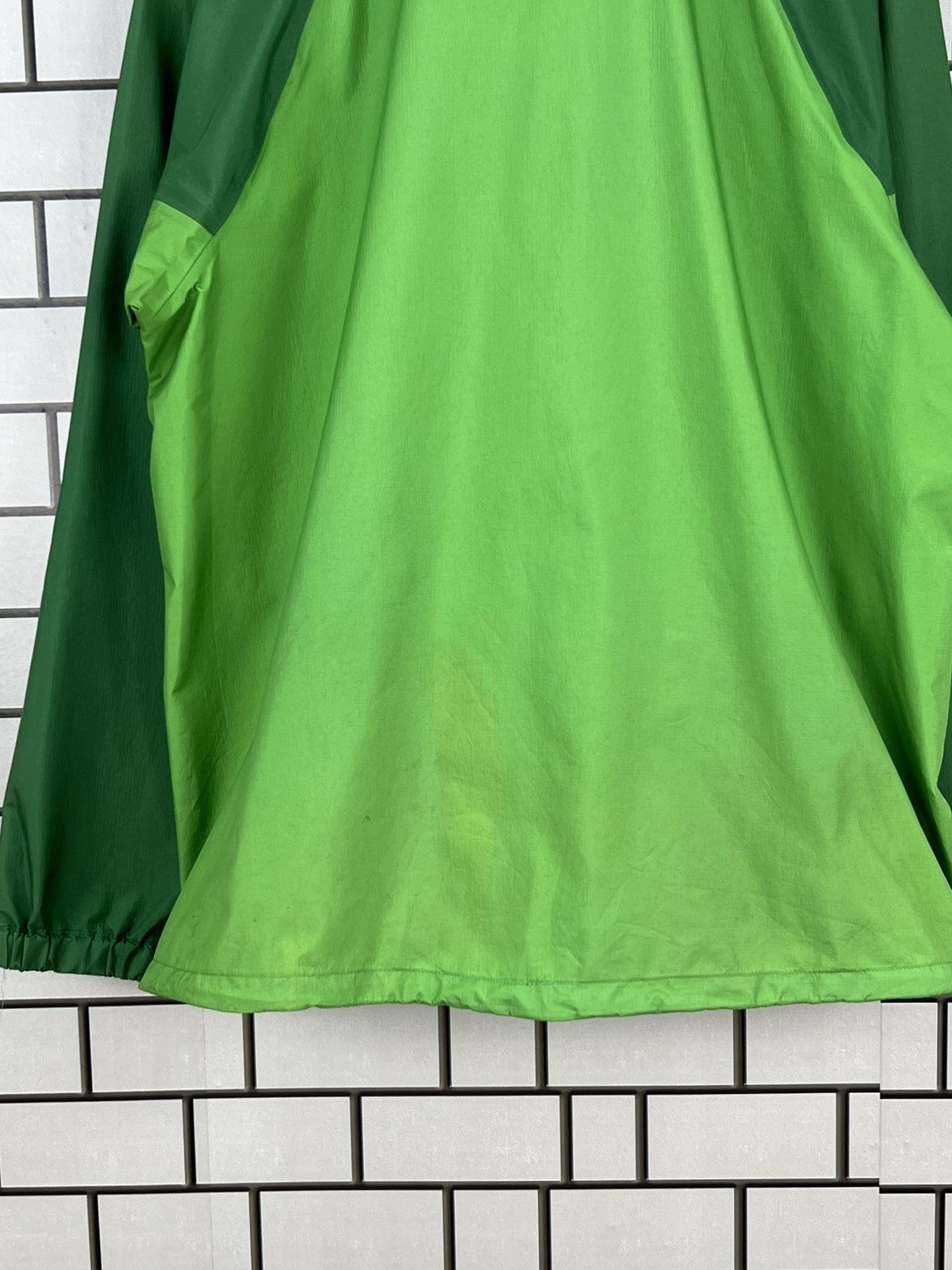 Montbell Montbell Windbreaker Jacket Size US L / EU 52-54 / 3 - 14 Thumbnail