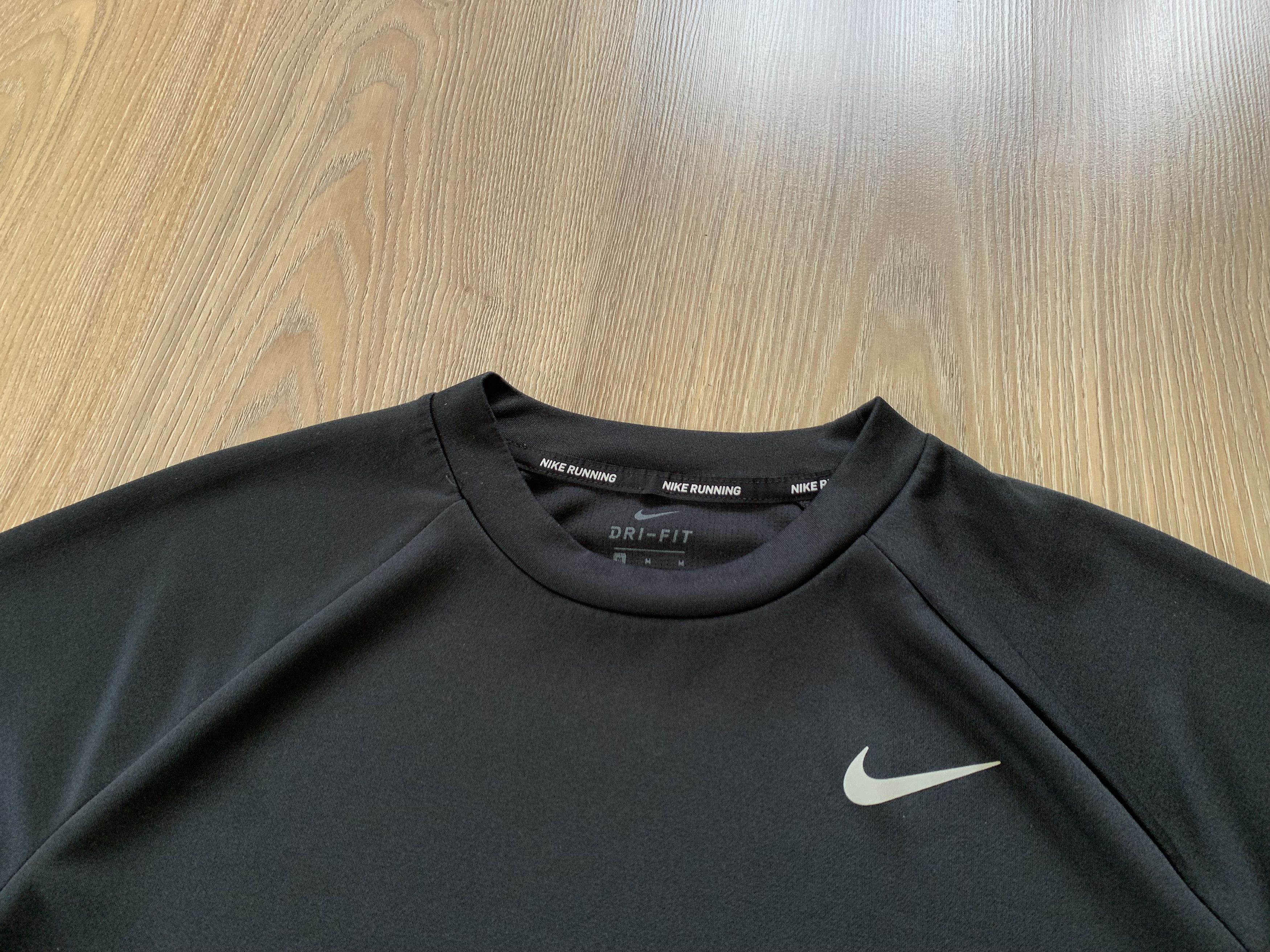 Nike Nike Running Long Sleeve Dri Fit Size US M / EU 48-50 / 2 - 4 Thumbnail