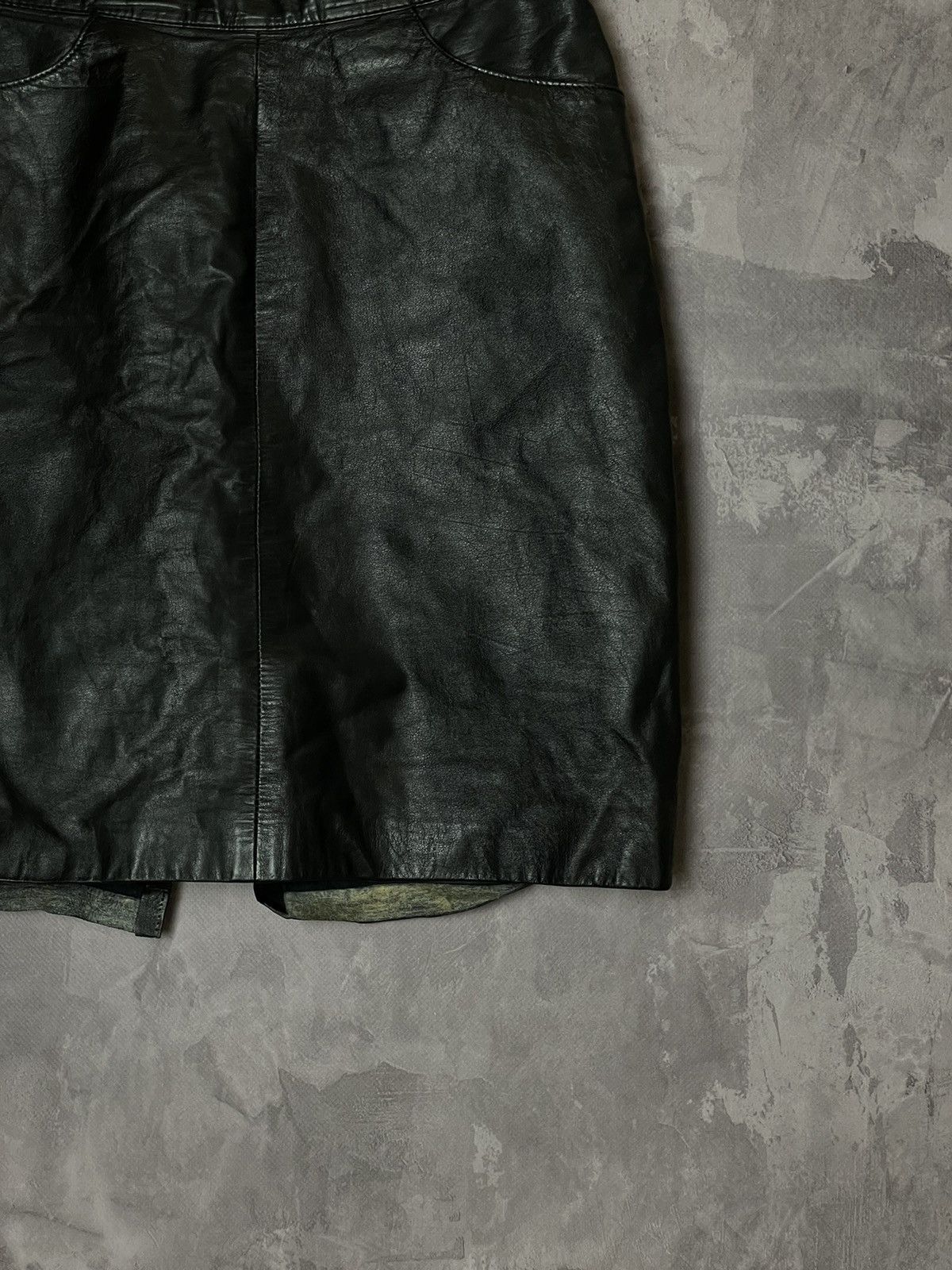 Leather × Vintage Vintage Rare 90s Avant Garde Streetwear Leather Skirt Y2K Size 32" / US 10 / IT 46 - 3 Thumbnail