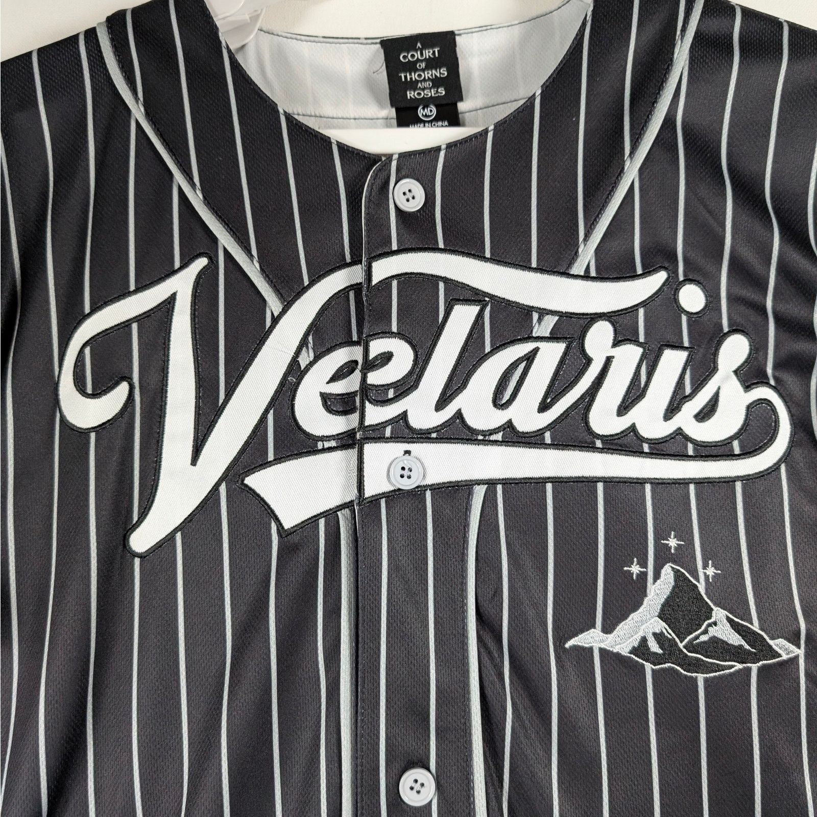Unknown London ACOTAR Velaris Rhysand 15 Baseball Jersey Black Pinstripe Size US M / EU 48-50 / 2 - 4 Thumbnail