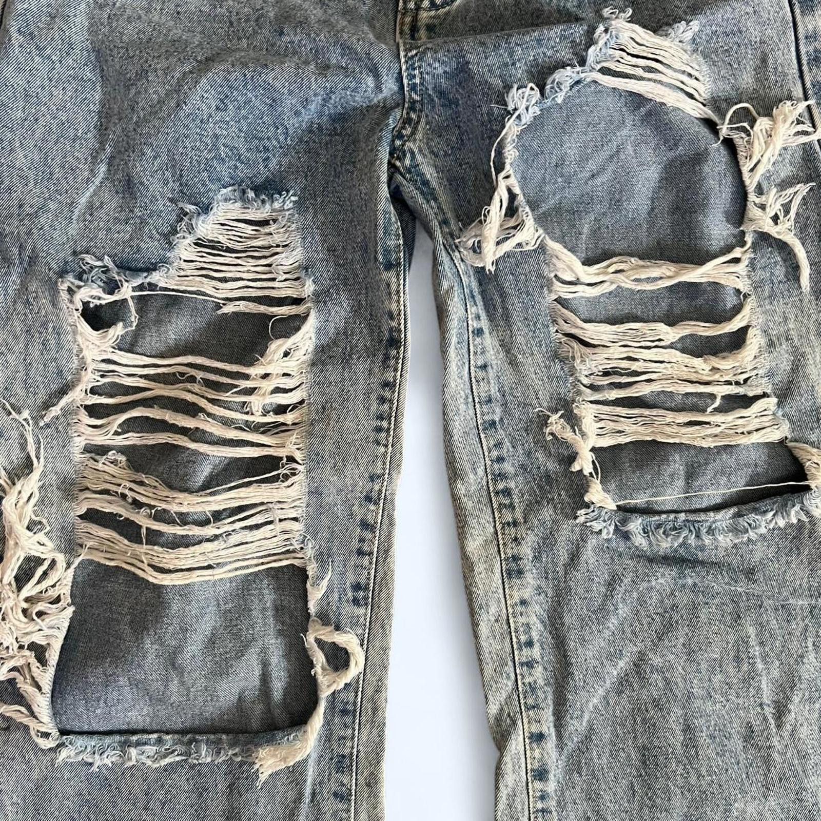 Shein SHEIN distressed high waist jeans Size 28" / US 6 / IT 42 - 2 Thumbnail