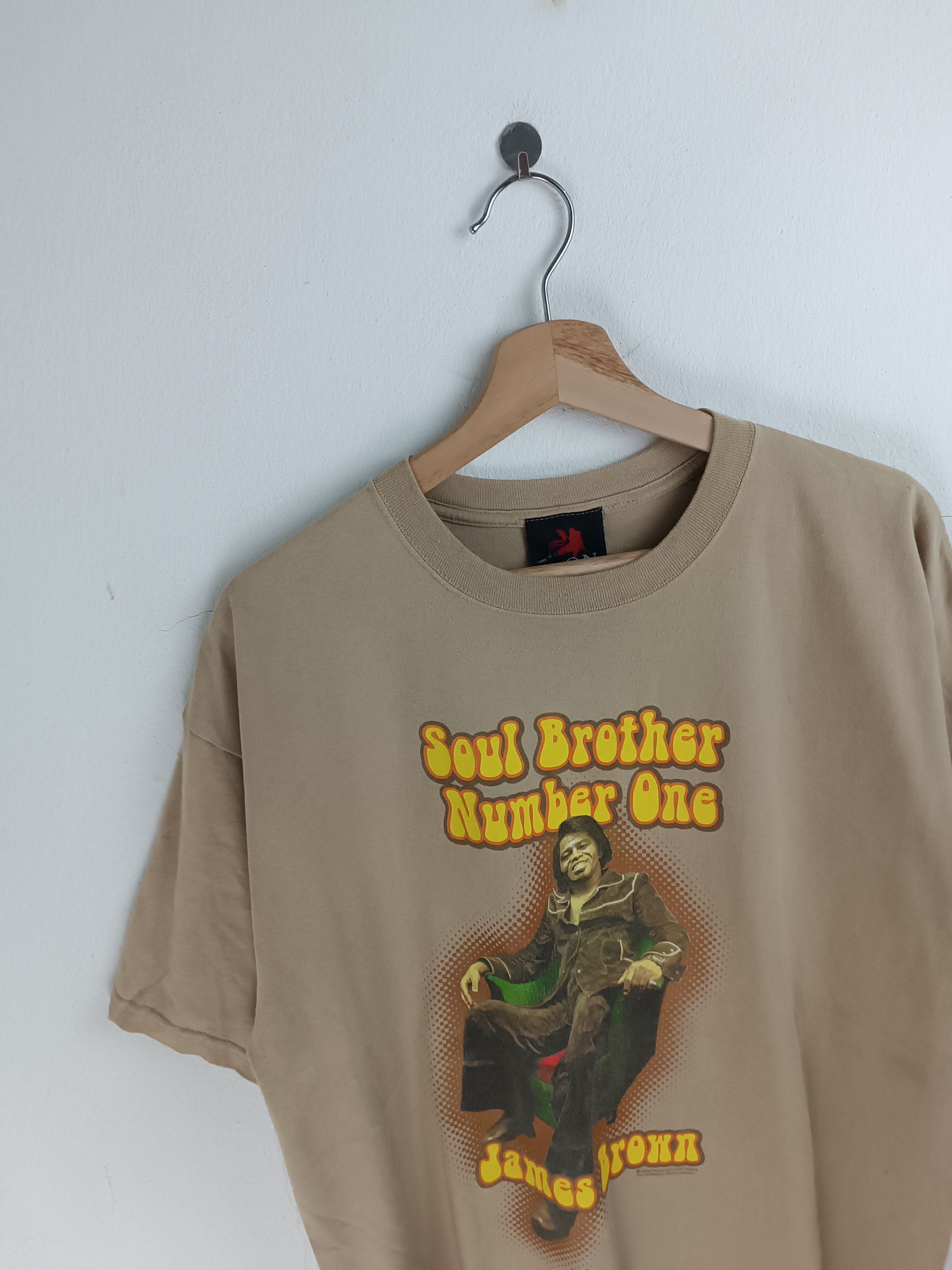 Rap Tees VINTAGE 2000s JAMES BROWN SOUL BROTHER aretha stevie berry Size US L / EU 52-54 / 3 - 5 Thumbnail