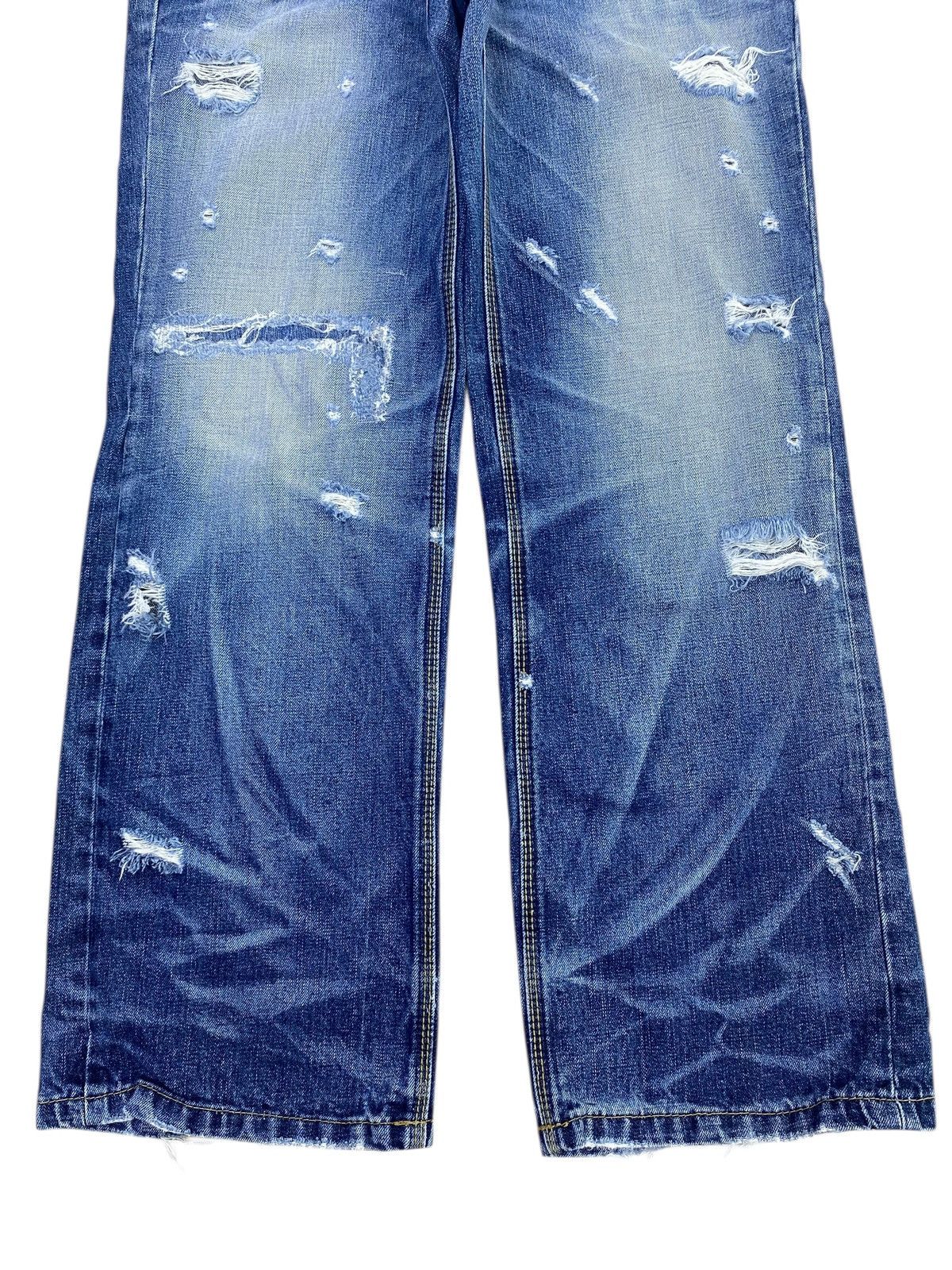 Japanese Brand Japanese Brand Faded Wash Style Ripped Jeans Size US 32 / EU 48 - 9 Thumbnail