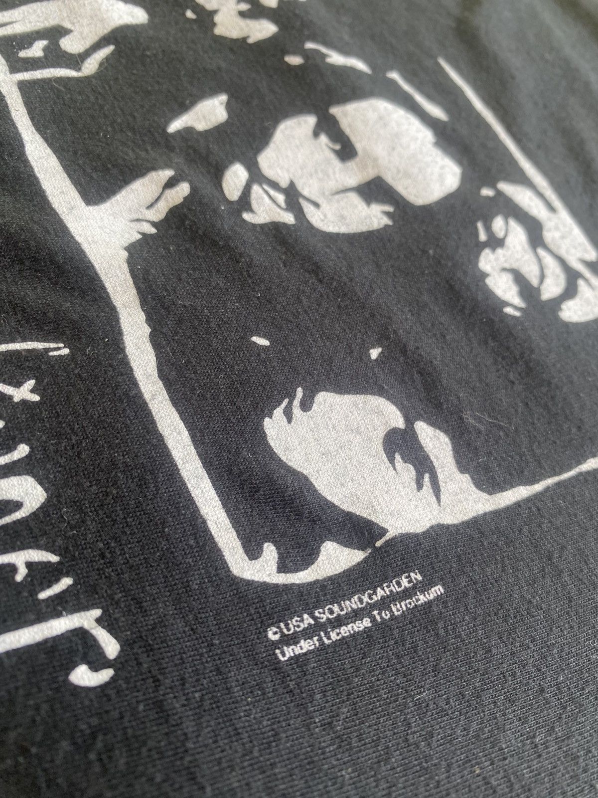 Band Tees Vintage Soundgarden The Wreck Is Going Down Band Tees Size US XL / EU 56 / 4 - 3 Thumbnail