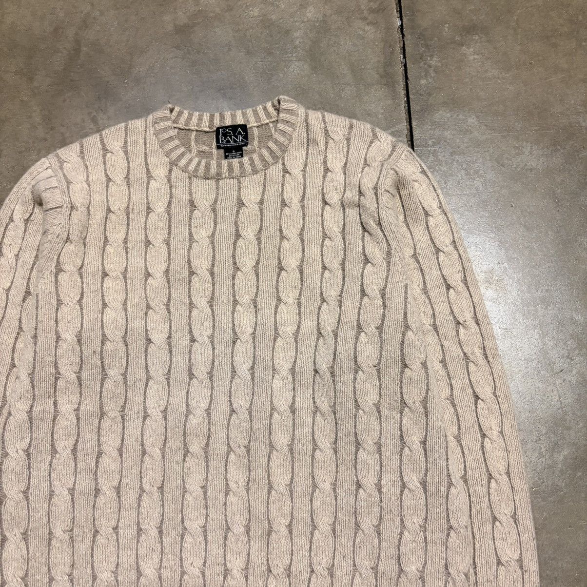 Jos. A. Bank Vintage Jos A Bank Lambs Wool Sweater Cable Knit Fisherman Size US S / EU 44-46 / 1 - 3 Thumbnail