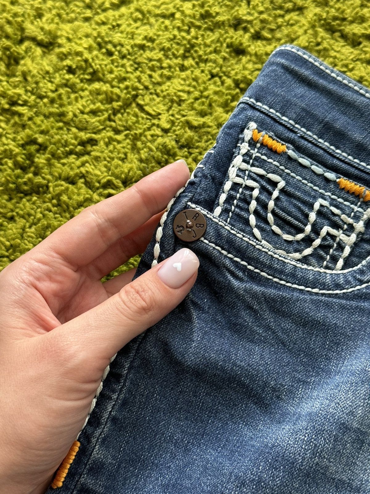 True Religion × Vintage 🇺🇸 True Religion Y2K vintage made in USA capri shorts Size 29" - 4 Thumbnail