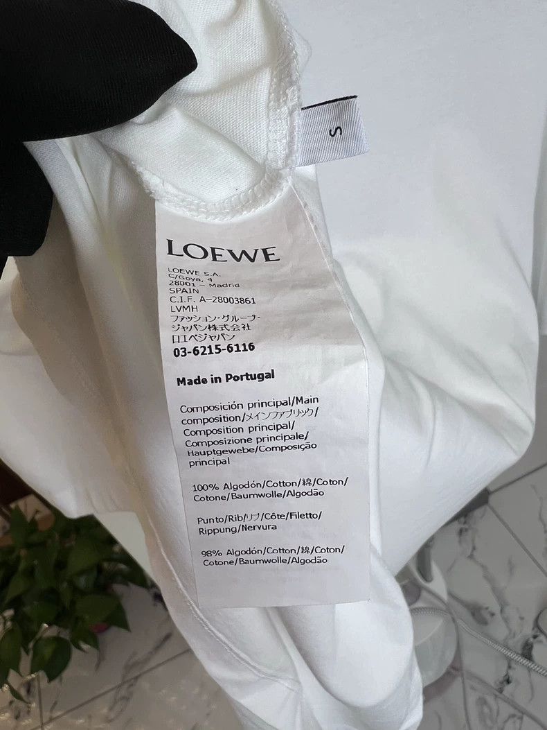 Loewe LOEWE White short-sleeved T-shirt Size S / US 4 / IT 40 - 4 Thumbnail