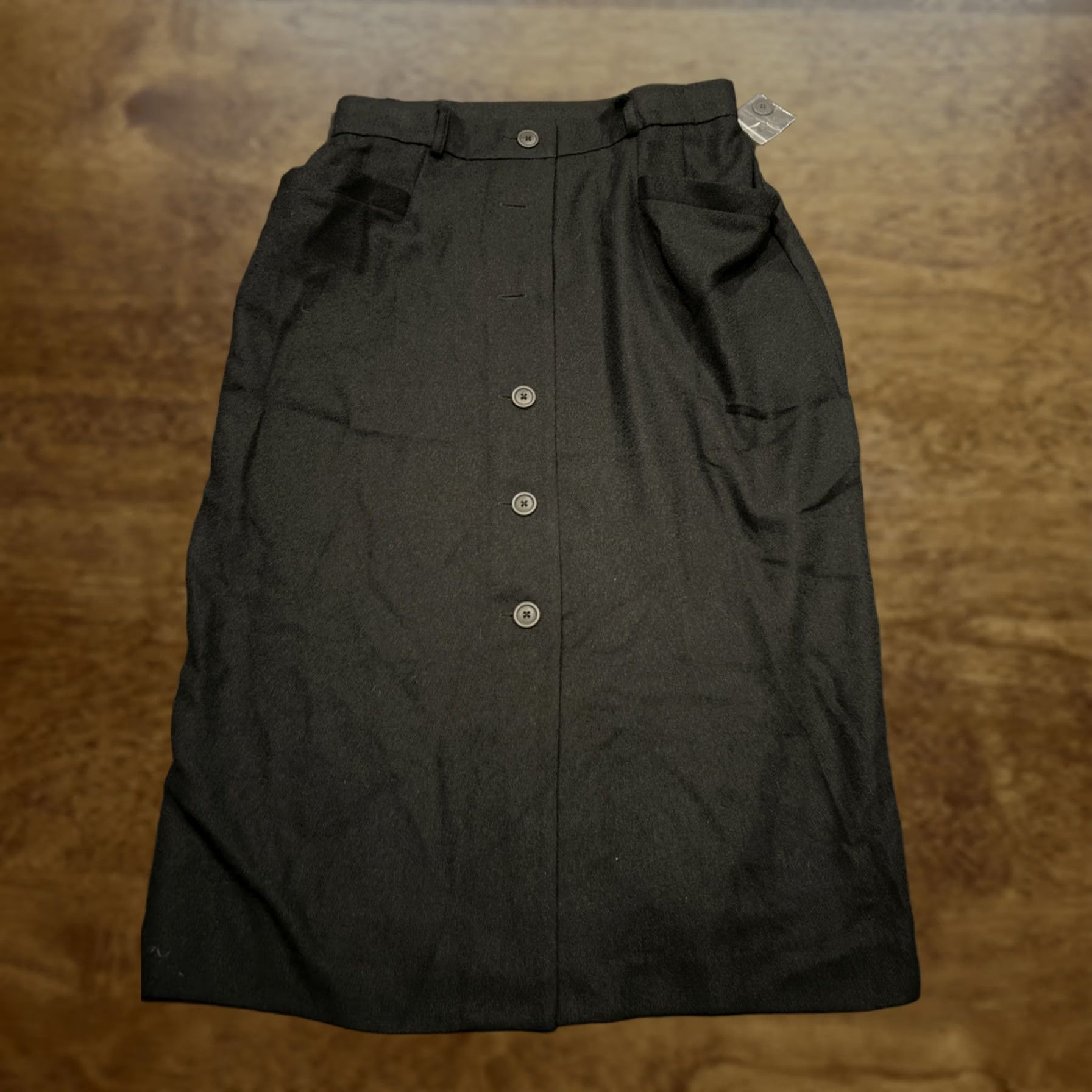 Vintage VINTAGE Worthington A15 Skirt 20W Women’s Plus Size Long Black Knit Polyester Button Up 90s 32” Waist Pockets Size 42" / US 20 - 1 Thumbnail