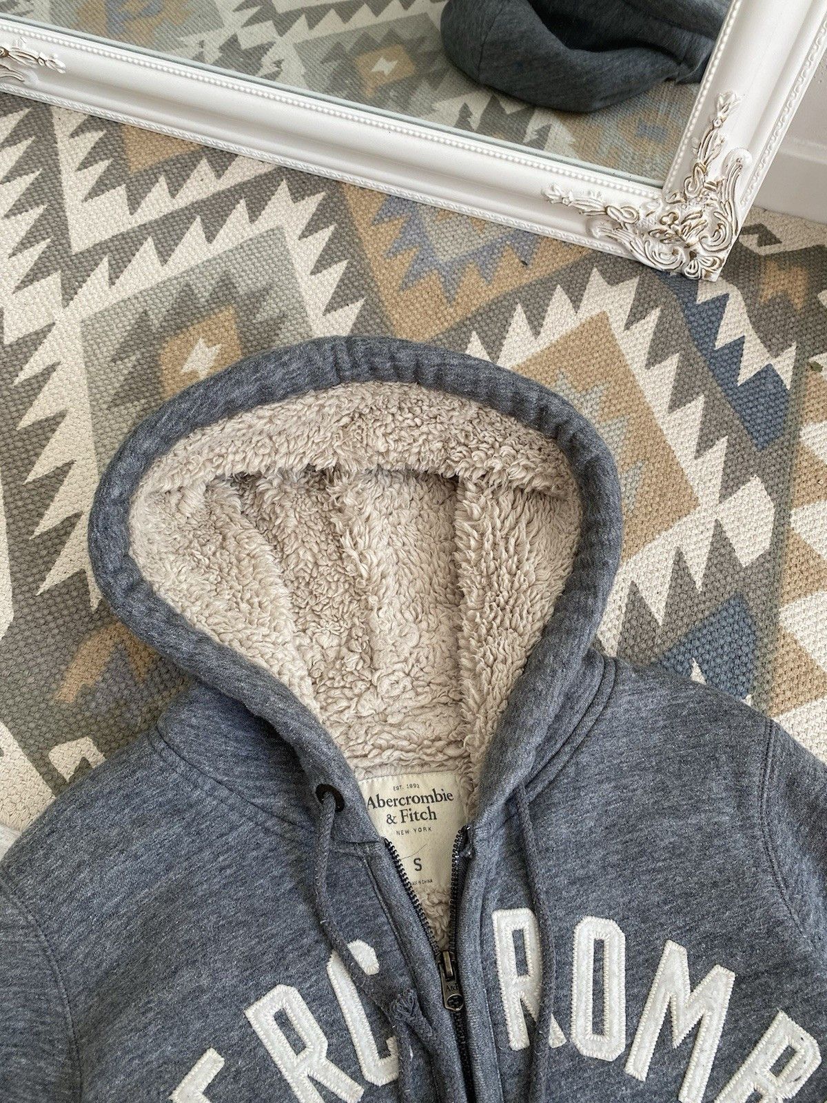 Abercrombie & Fitch Y2k Abercrombie Fitch Fur Spell Out Hoodie Size US M / EU 48-50 / 2 - 6 Thumbnail