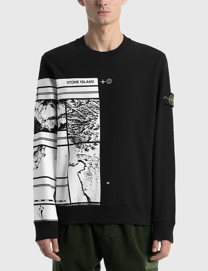 Stone Island STONE ISLAND Mural Graphic Sweatshirt Size M Casual Clothing Size US M / EU 48-50 / 2 - 2 Thumbnail