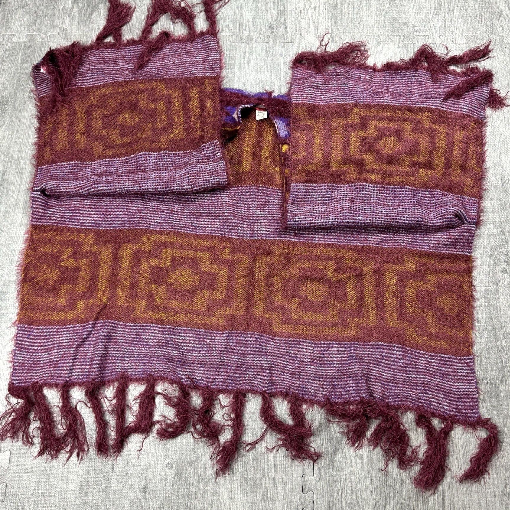 Free People FREE PEOPLE Boho Geometric Kimono Poncho Sweater One Size Purple Yellow Womens Size ONE SIZE - 6 Thumbnail