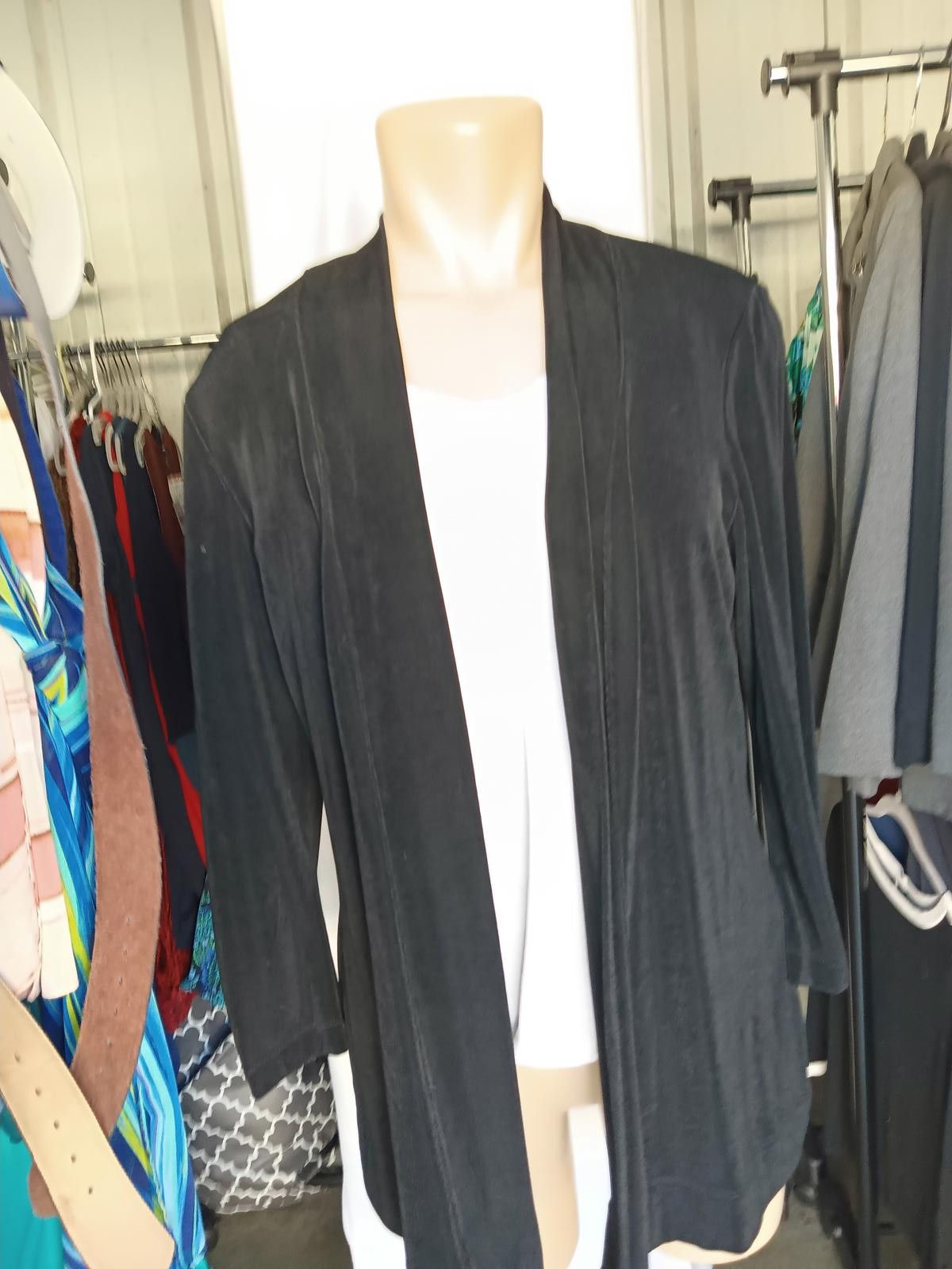 Chicos Chico's Travelers Black Cardigan - Size 2 Size M / US 6-8 / IT 42-44 - 1 Thumbnail