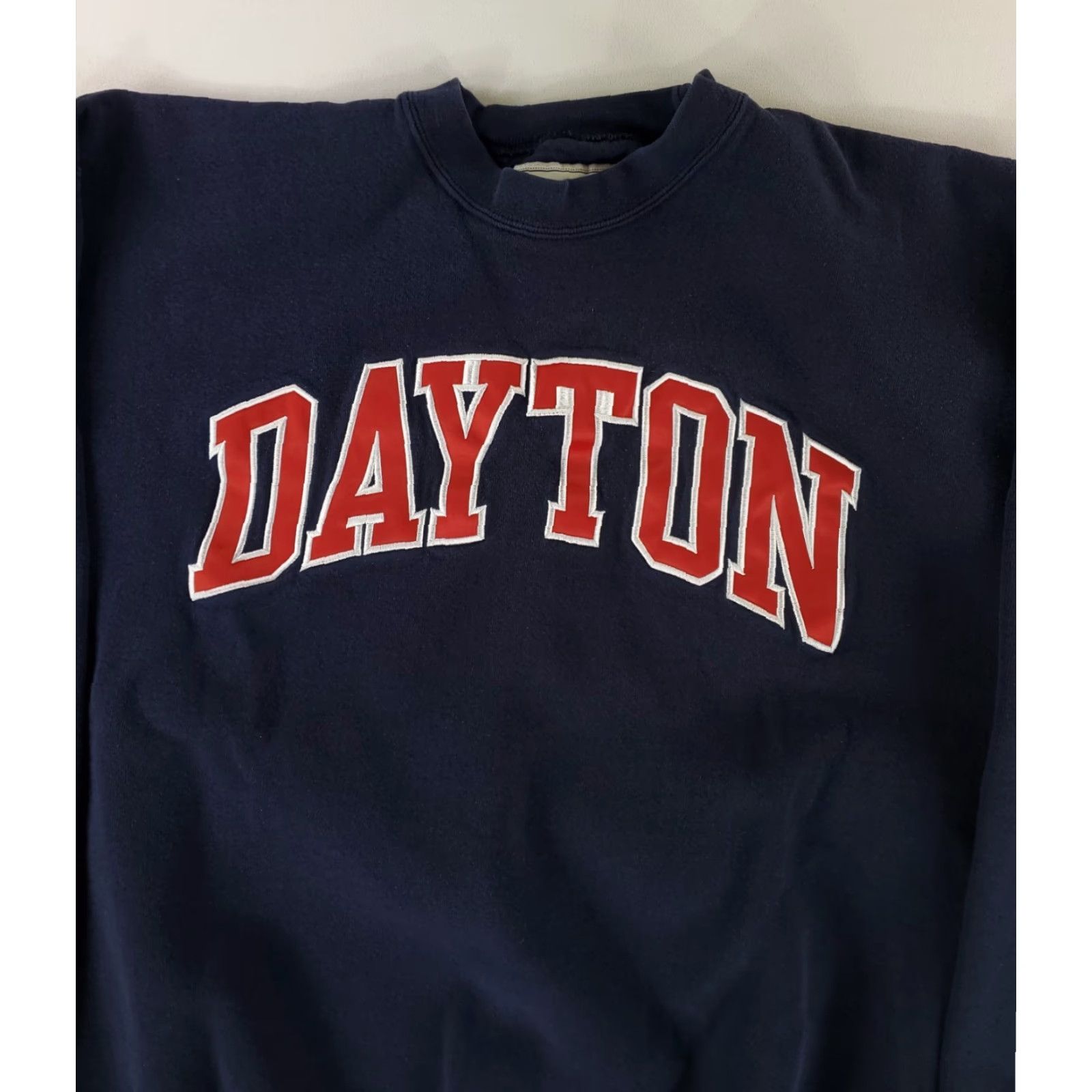 Vintage VINTAGE Oarsman Sweatshirt Dayton University Made USA Blue Mens XL Pullover 90s Cuff wear Size US XL / EU 56 / 4 - 2 Thumbnail