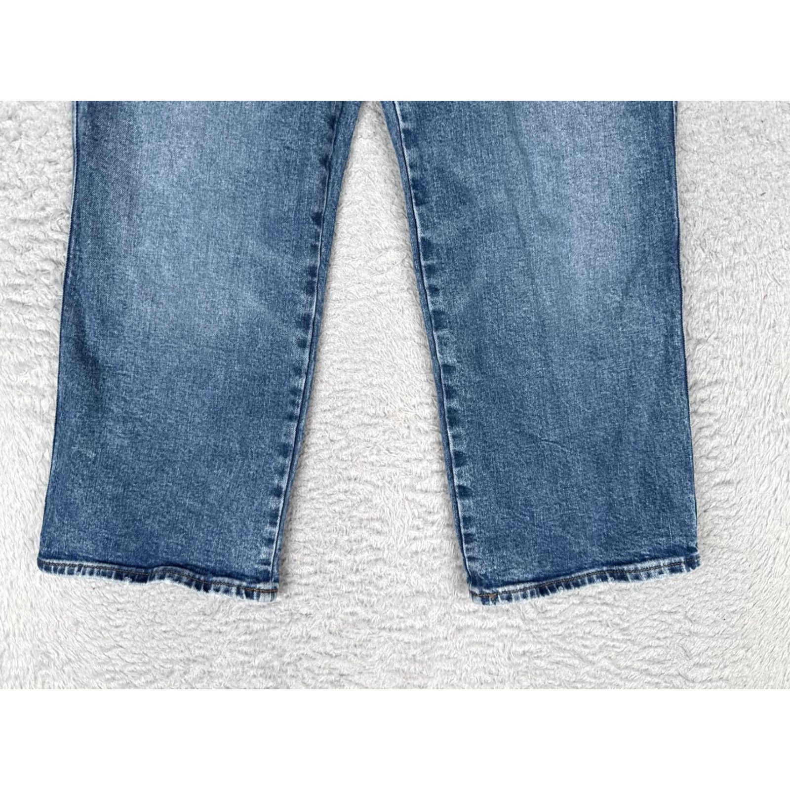 Express Express Jeans Womens 90s Ankle Boot Mid Rise Cropped Bootcut Denim 28x23 Blue 4S Stretch Cotton Spandex Regular 5-Pocket Zipper Button Size 27" / US 4 / IT 40 - 2 Thumbnail