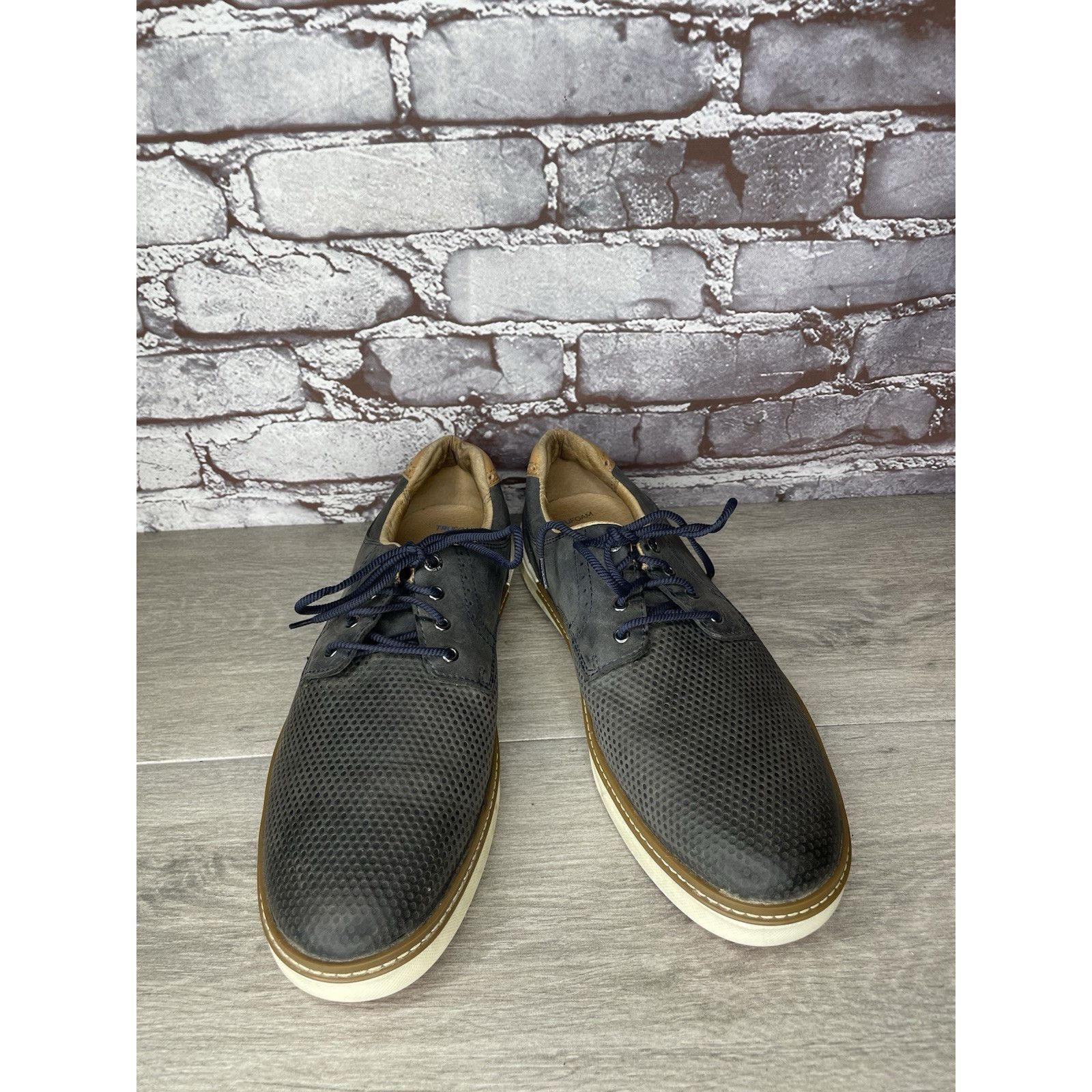 Johnston & Murphy JOHNSTON & Murphy 258459 MCGUFFEY NAVY LEATHER Lace GOLF SHO Size US 9 / EU 42 - 13 Thumbnail