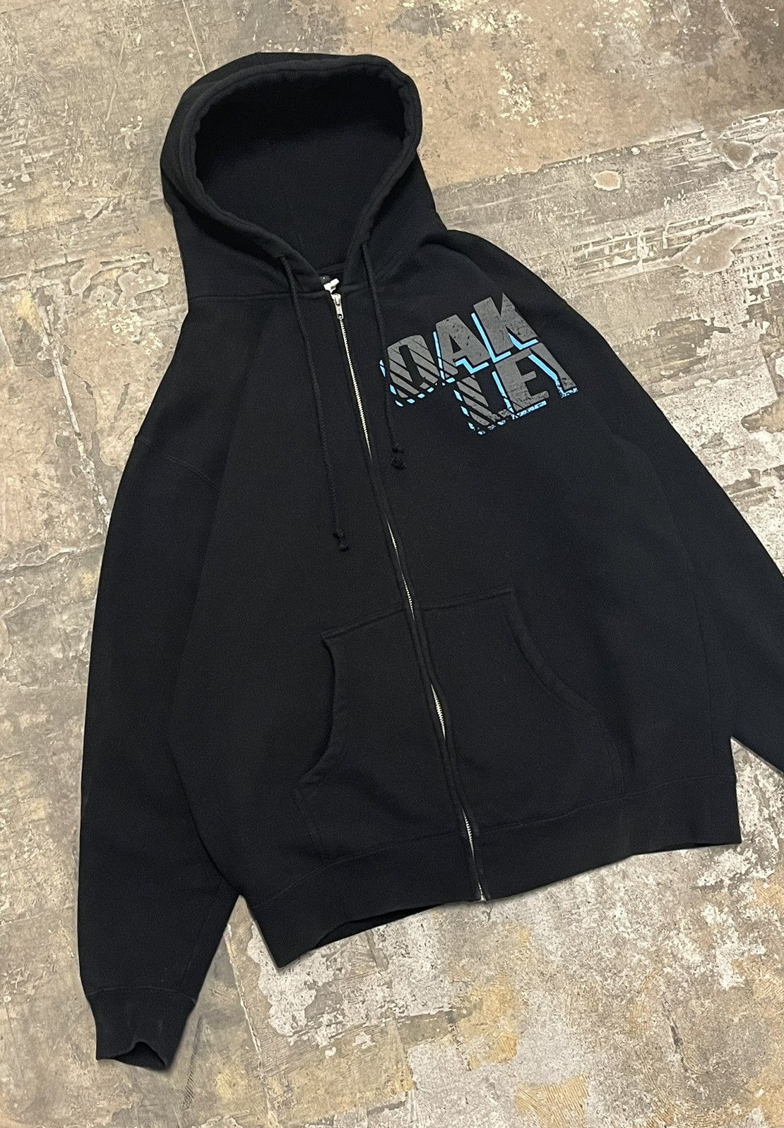 Oakley × Vintage Oakley black zip up vintage hoodie y2k gorpcore Size US L / EU 52-54 / 3 - 2 Thumbnail