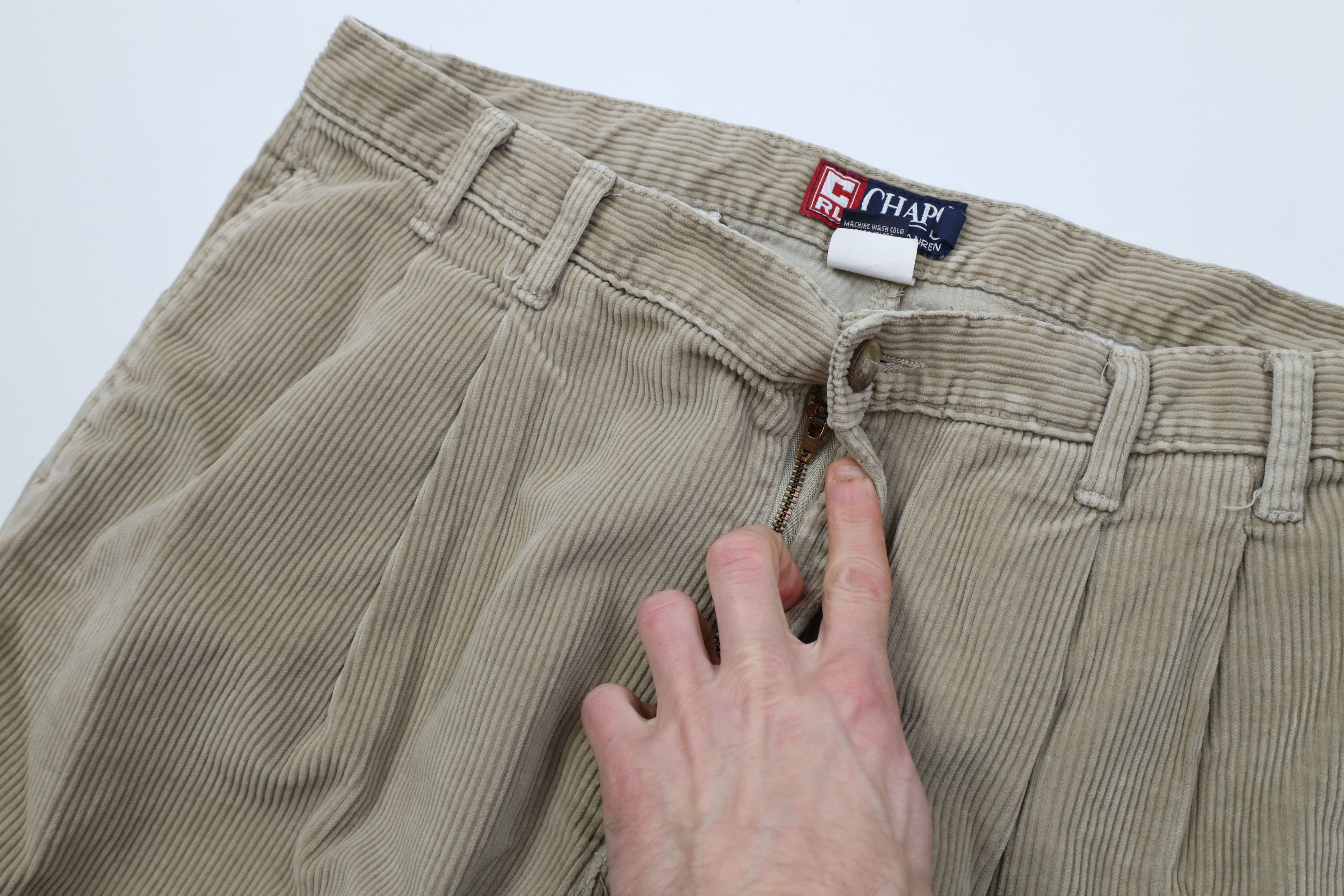 Ralph Lauren Vintage 90s Chaps Ralph Lauren Wide Leg Corduroy Pants USA Size US 38 / EU 54 - 7 Thumbnail