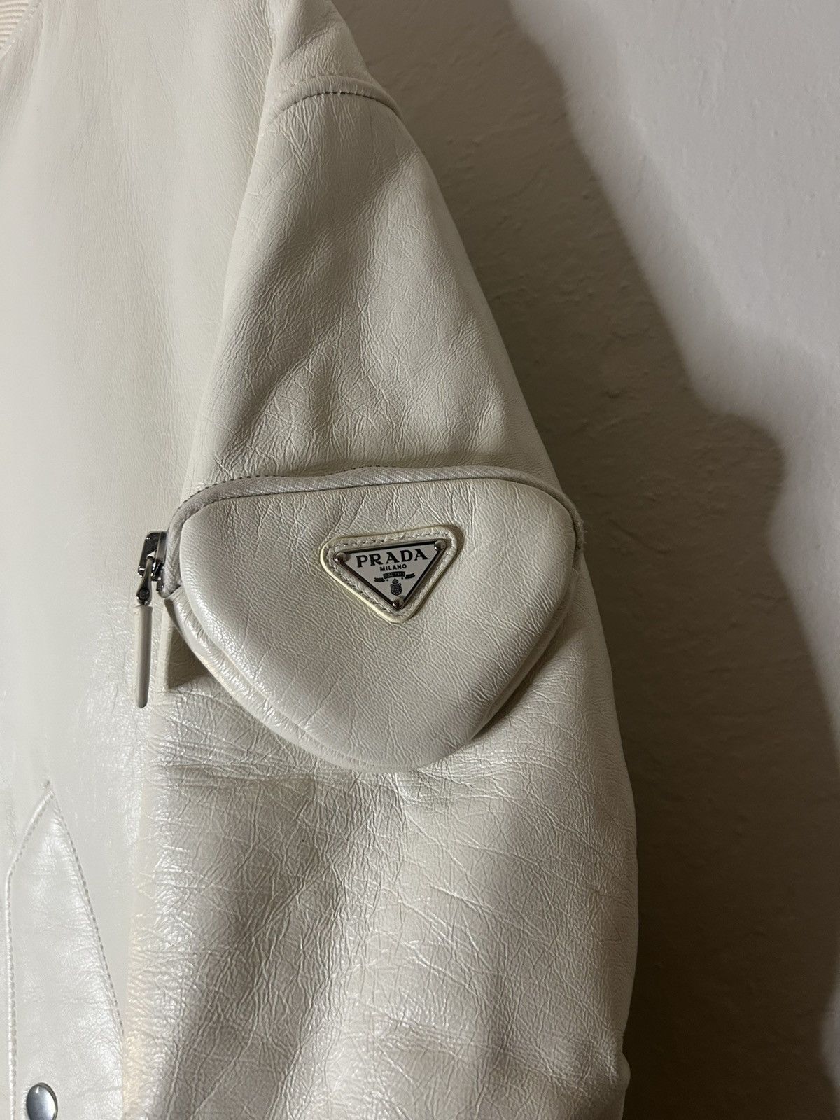 Prada Prada Raf Simons White Leather Bomber Size US L / EU 52-54 / 3 - 4 Thumbnail