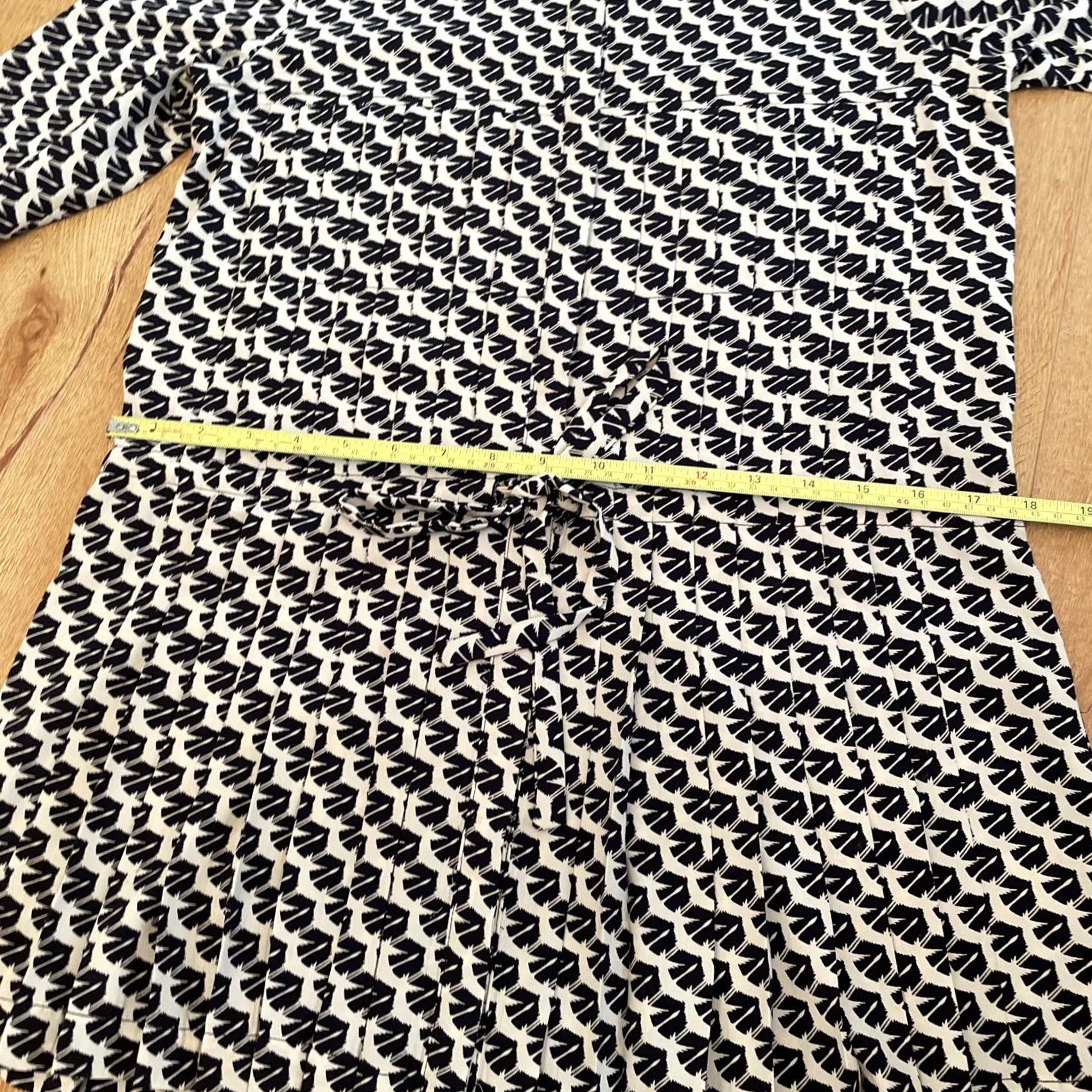 Anthropologie Anthropologie Maeve Selva Tunic Top XS Drop Waist Button Up Tie Multicolor Pleated Casual Women’s Tunic Shirt Size XS / US 0-2 / IT 36-38 - 6 Thumbnail