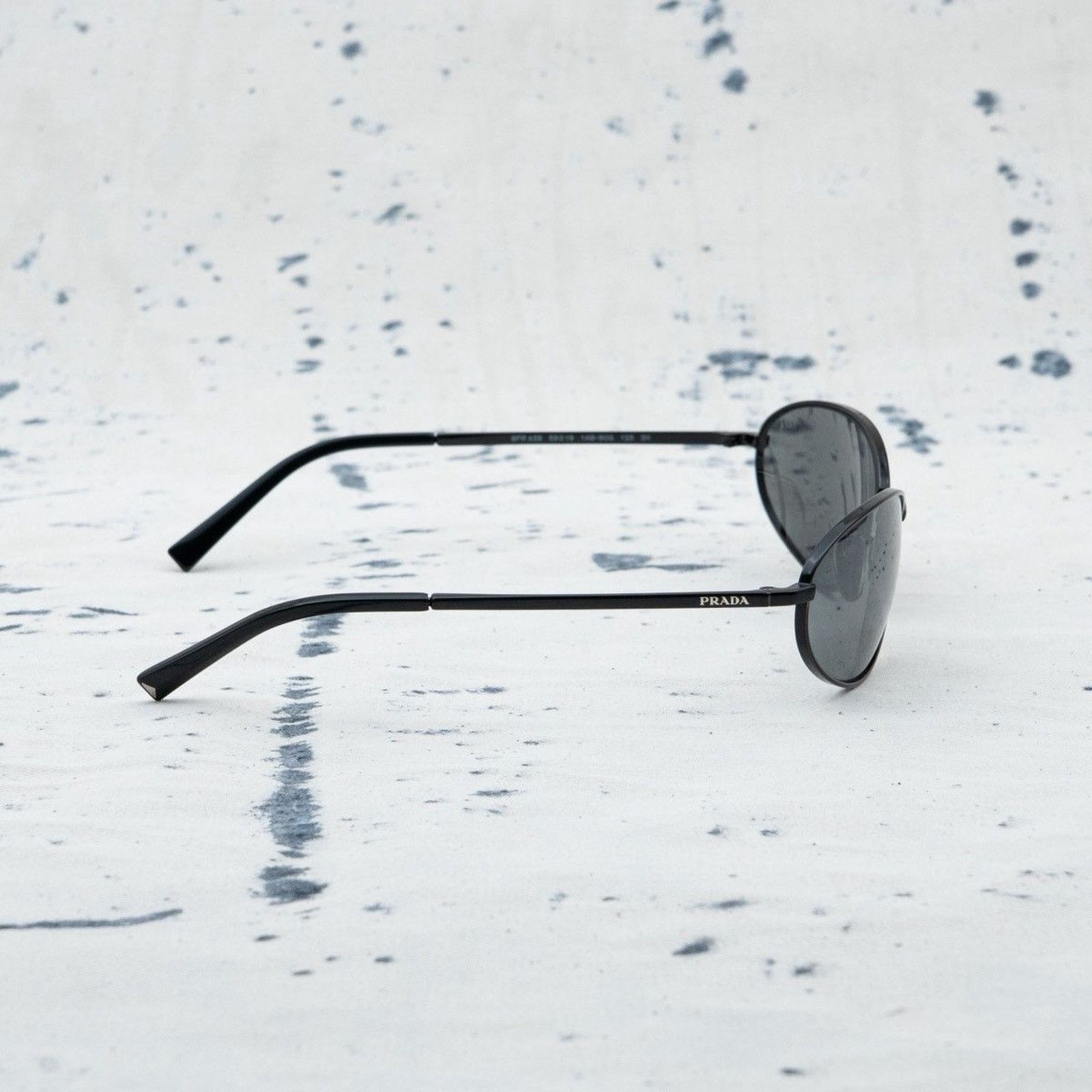 Vintage prada logo black mirrored aviator oval sunglasses