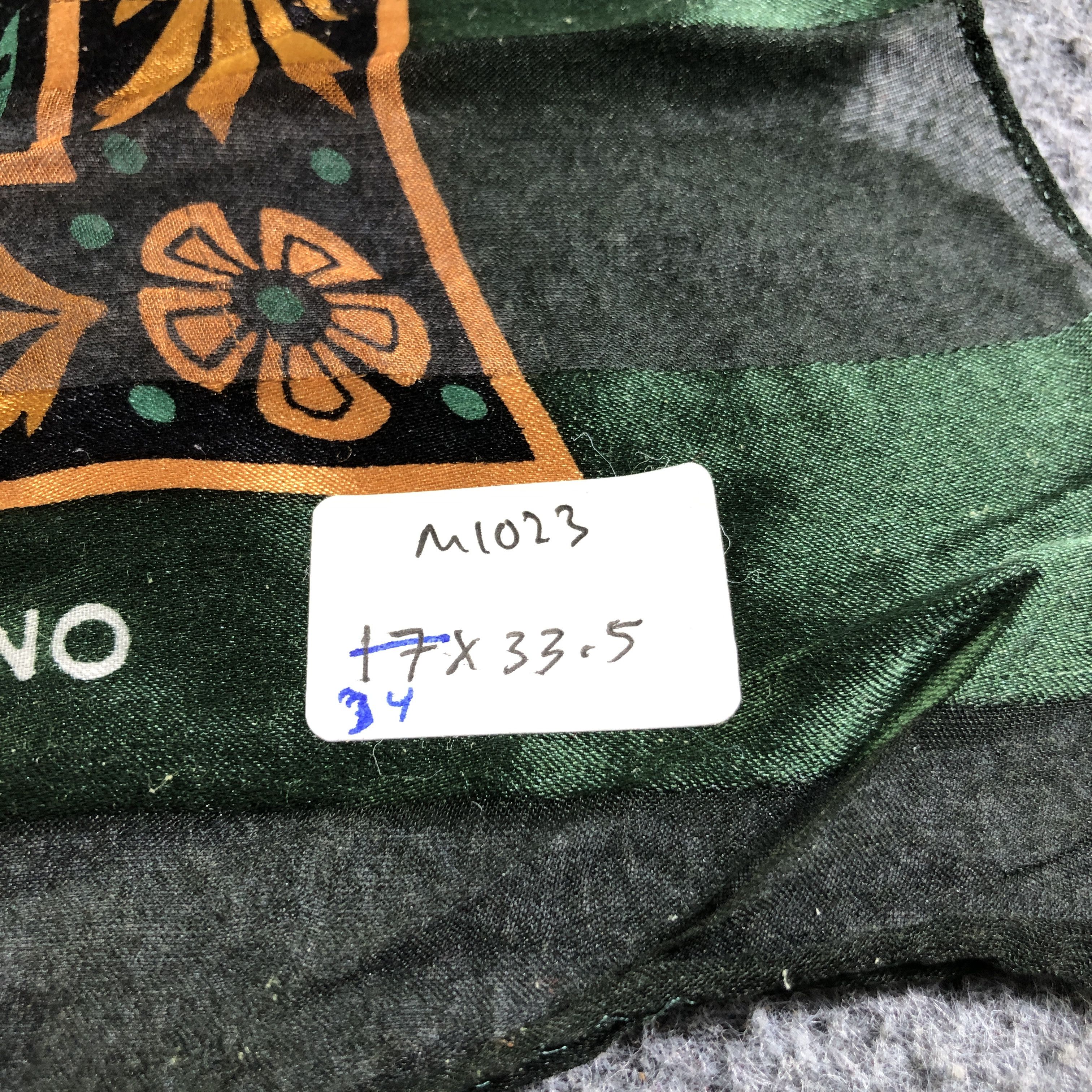 Vintage Mario Valentino Luxury Baroque Silk Scarf M1023 Size ONE SIZE - 8 Thumbnail