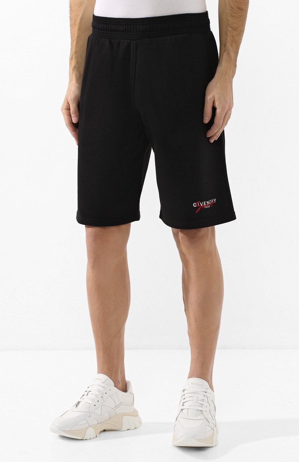 Givenchy Black and Red Embroidered Signature Logo Sweatshorts Size US 30 / EU 46 - 2 Thumbnail