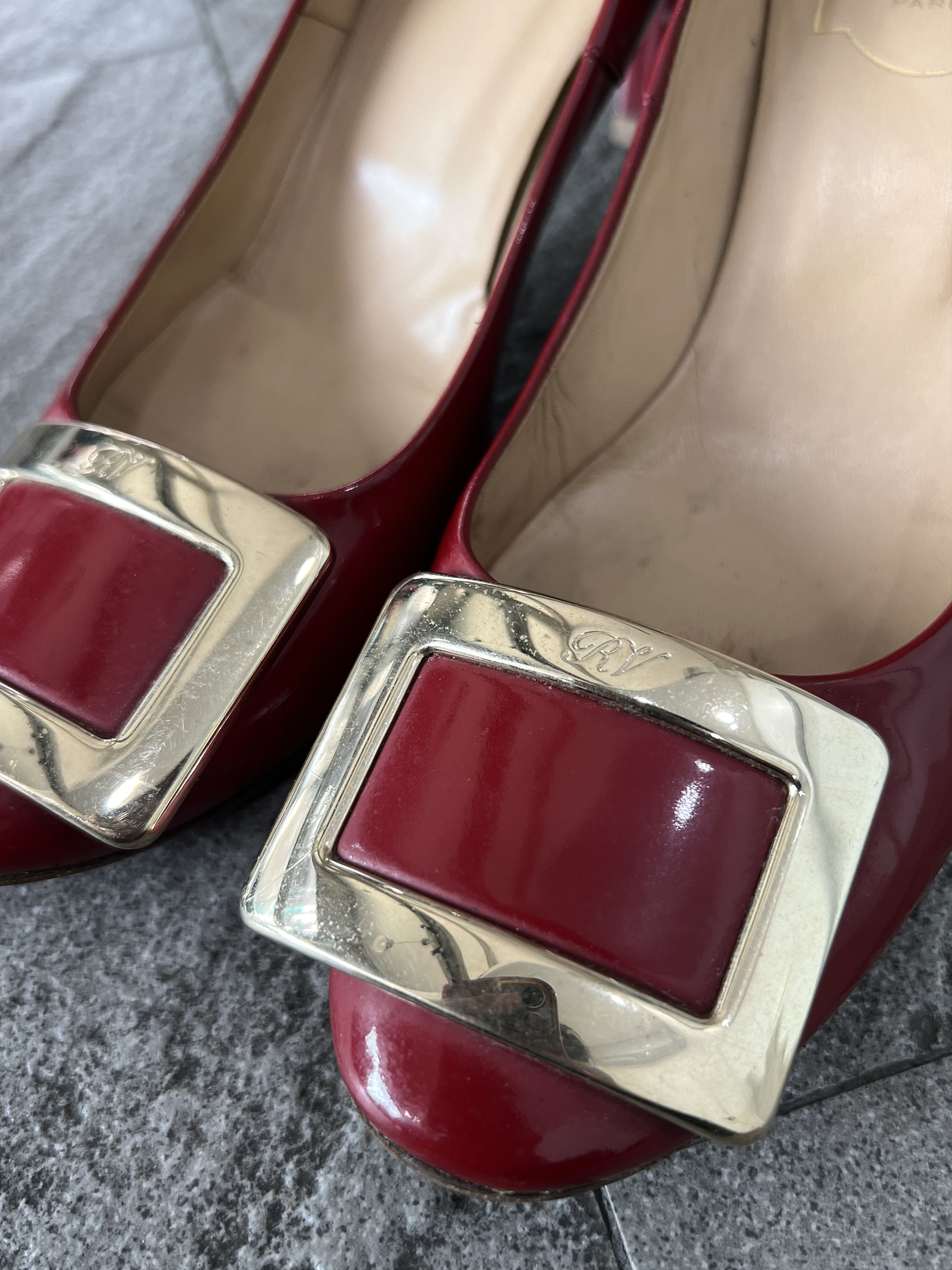 Roger Vivier Roger Vivier Red Patent Buckle Heels Pumps 36.5 Size US 6.5 / IT 36.5 - 5 Thumbnail