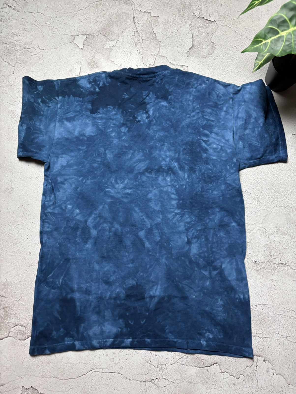The Mountain Vintage The Mountain T-Shirt – Size M – 2000 Size US M / EU 48-50 / 2 - 5 Thumbnail