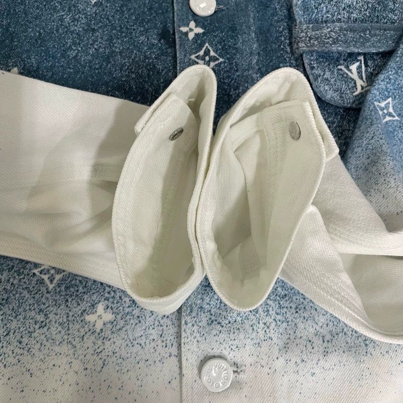 Louis Vuitton Louis Vuitton White and blue gradient full print denim jac Size US XS / EU 42 / 0 - 4 Thumbnail