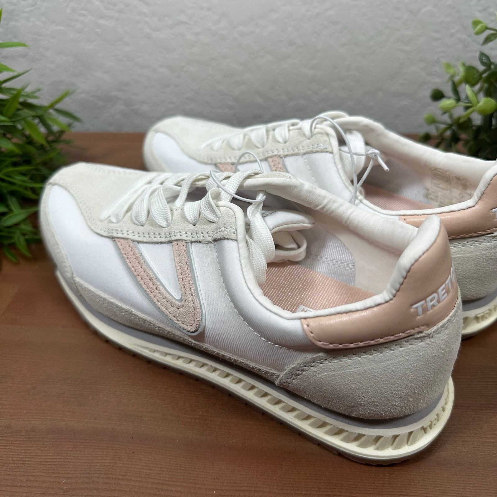 Tretorn Tretorn Hailey Pink Lace Up Memory Foam Sneakers Size 6 Size US 6 / IT 36 - 6 Thumbnail