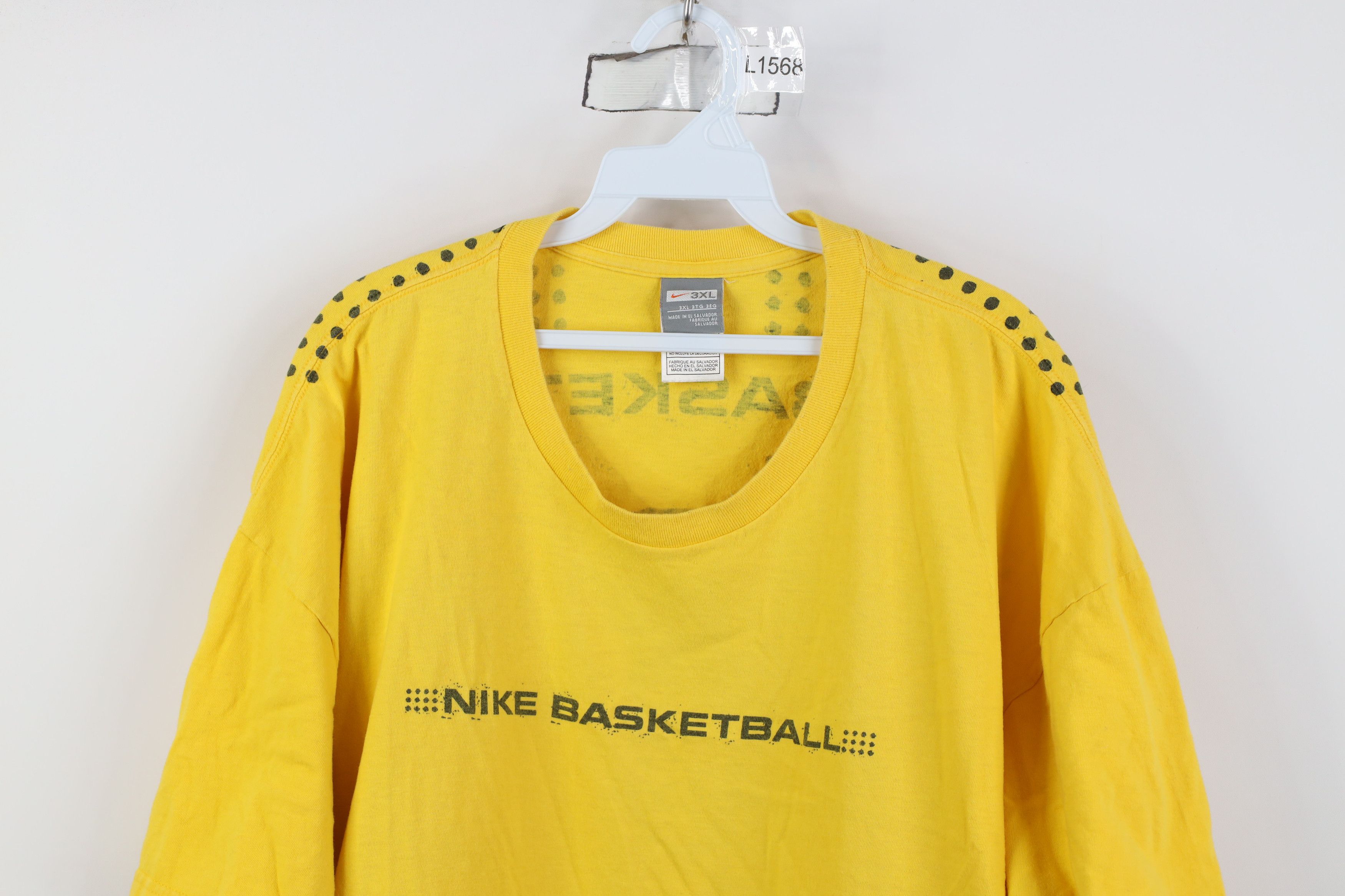 Nike Vintage Nike Basketball Spell All Over Print T-Shirt Yellow Size US XXL / EU 58 / 5 - 2 Thumbnail