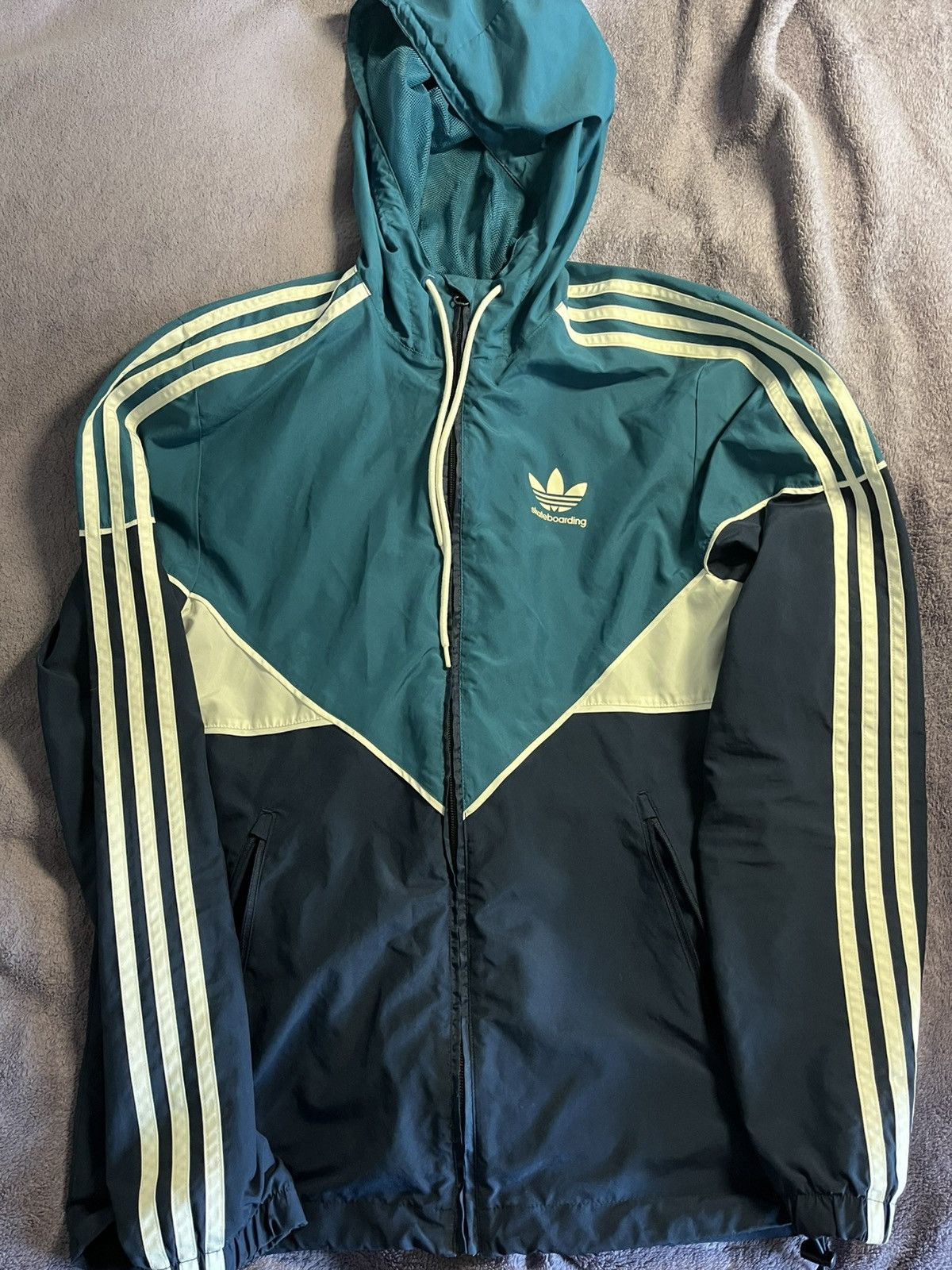 Adidas Adidas Skateboarding Windbreaker Size US S / EU 44-46 / 1 - 1 Thumbnail