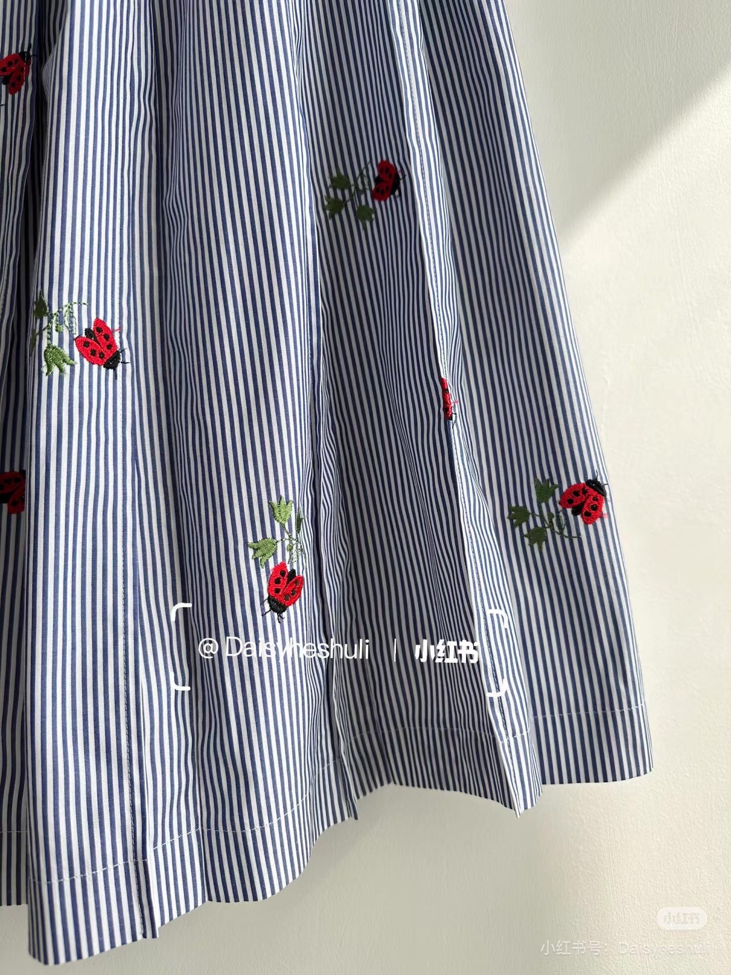 Comme des Garcons Comme des Garçons Tricot Beetle Embroidery Pleated Skirt。Ｑ24 Size 36" / US 14 / IT 50 - 5 Thumbnail